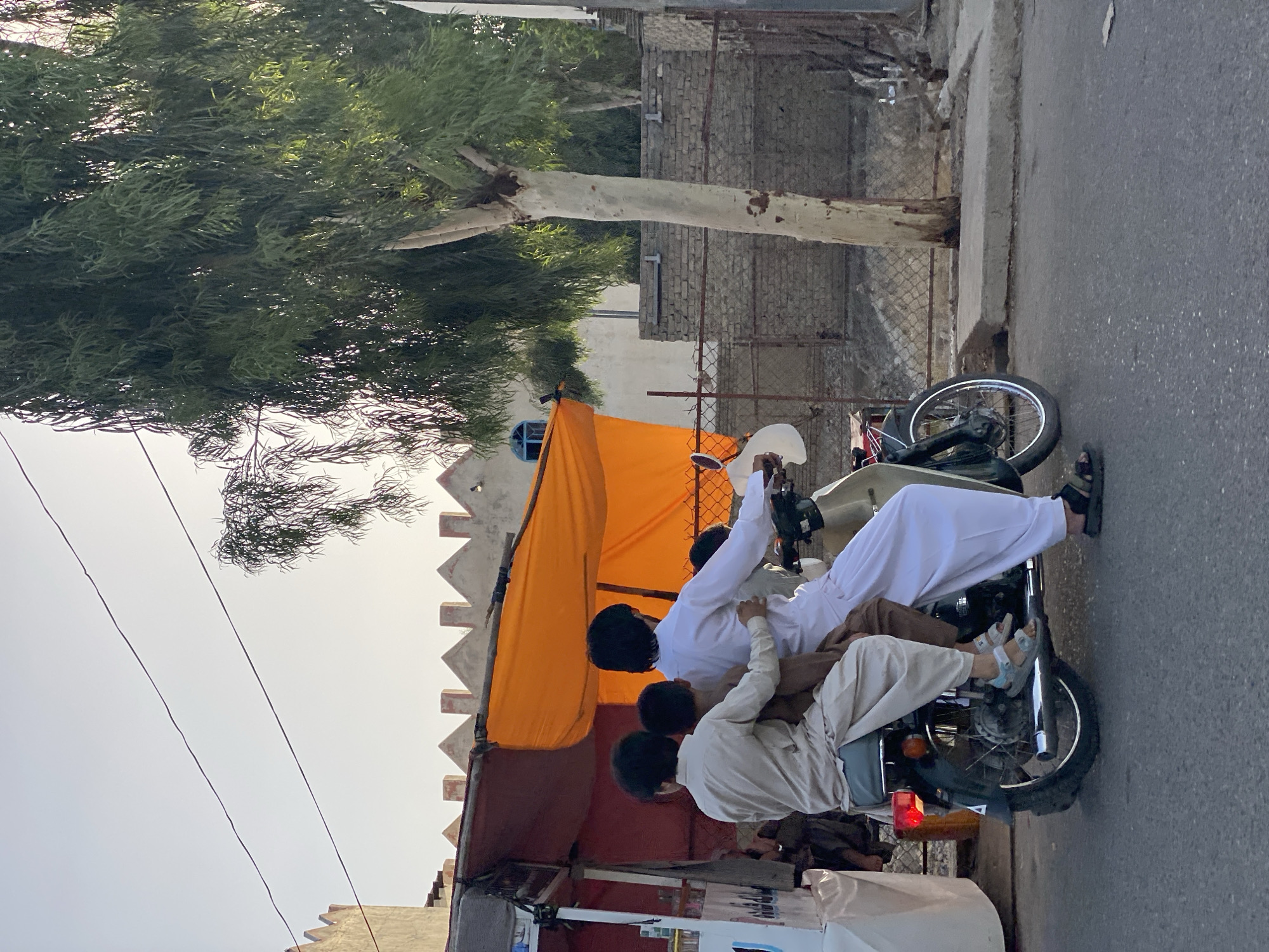Everyday street life and commerce in Kandahar