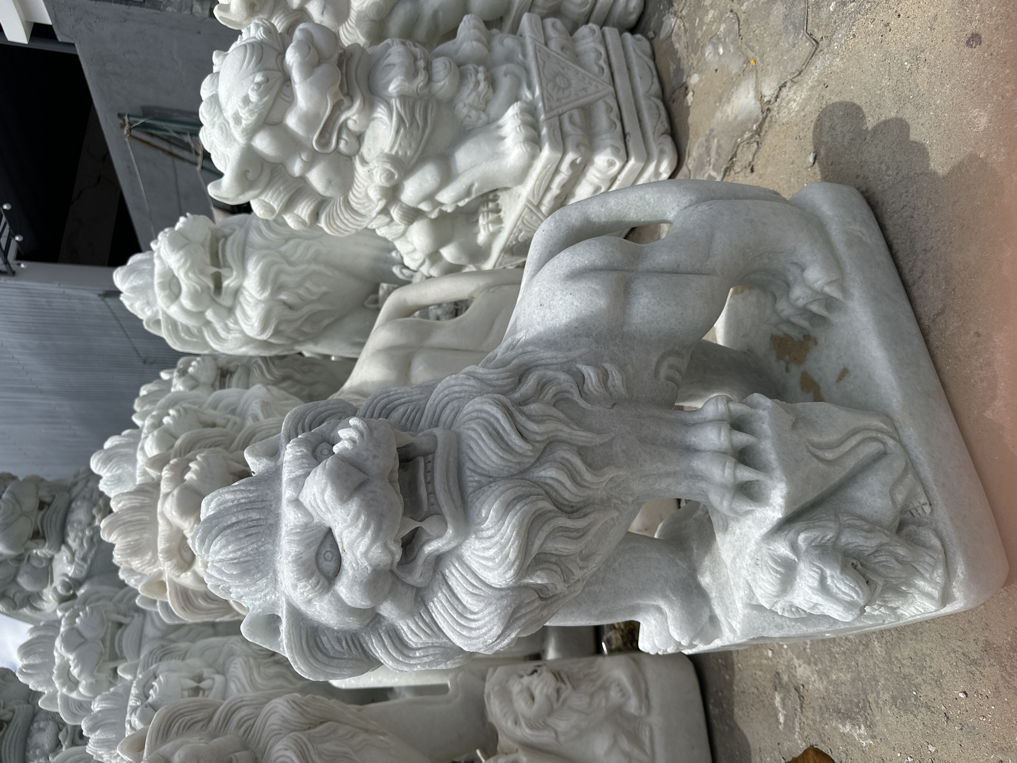 Stone sculpture workshop displays carved religious statues in Đà Nẵng