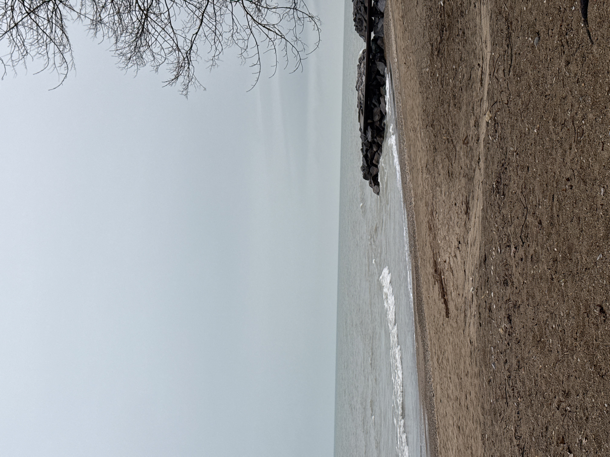 Overcast evening captured at Winnetka lakeside