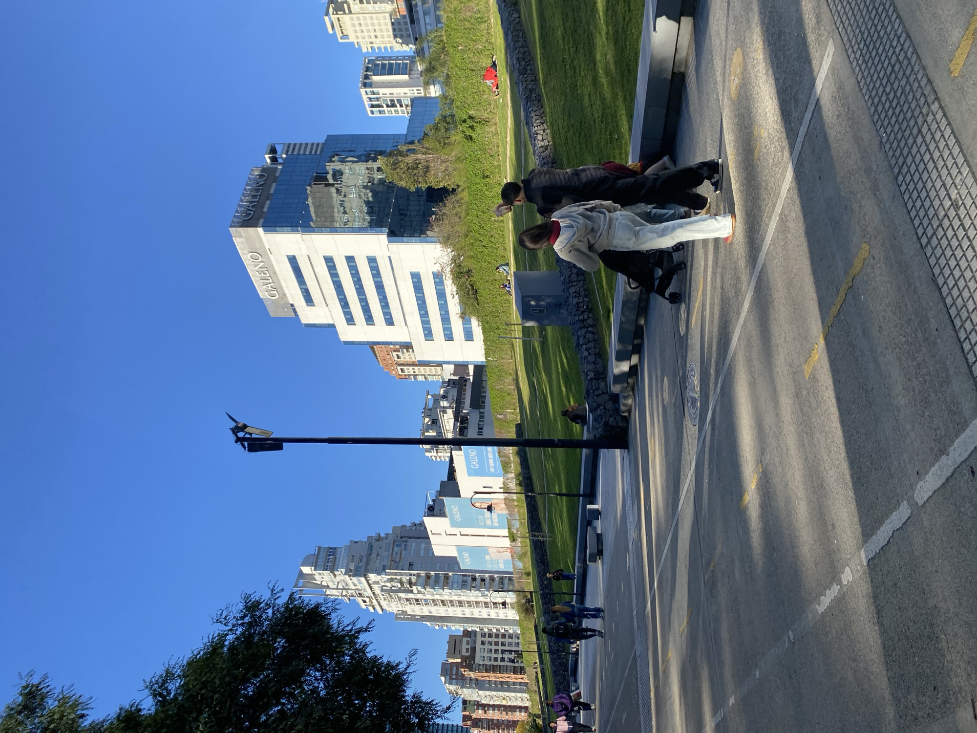 Buenos Aires street scene captured near Galeno building
