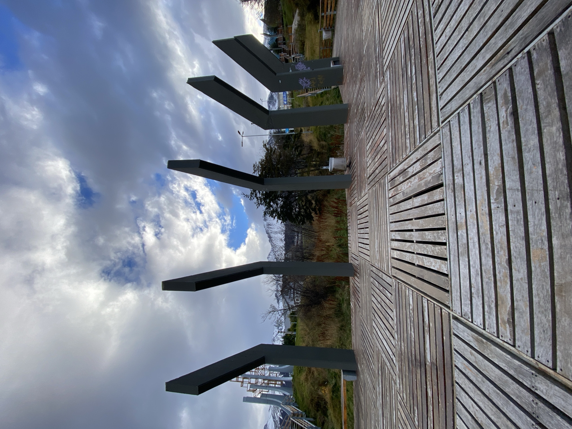 Casual afternoon stroll documented through Ushuaia streets and boardwalks