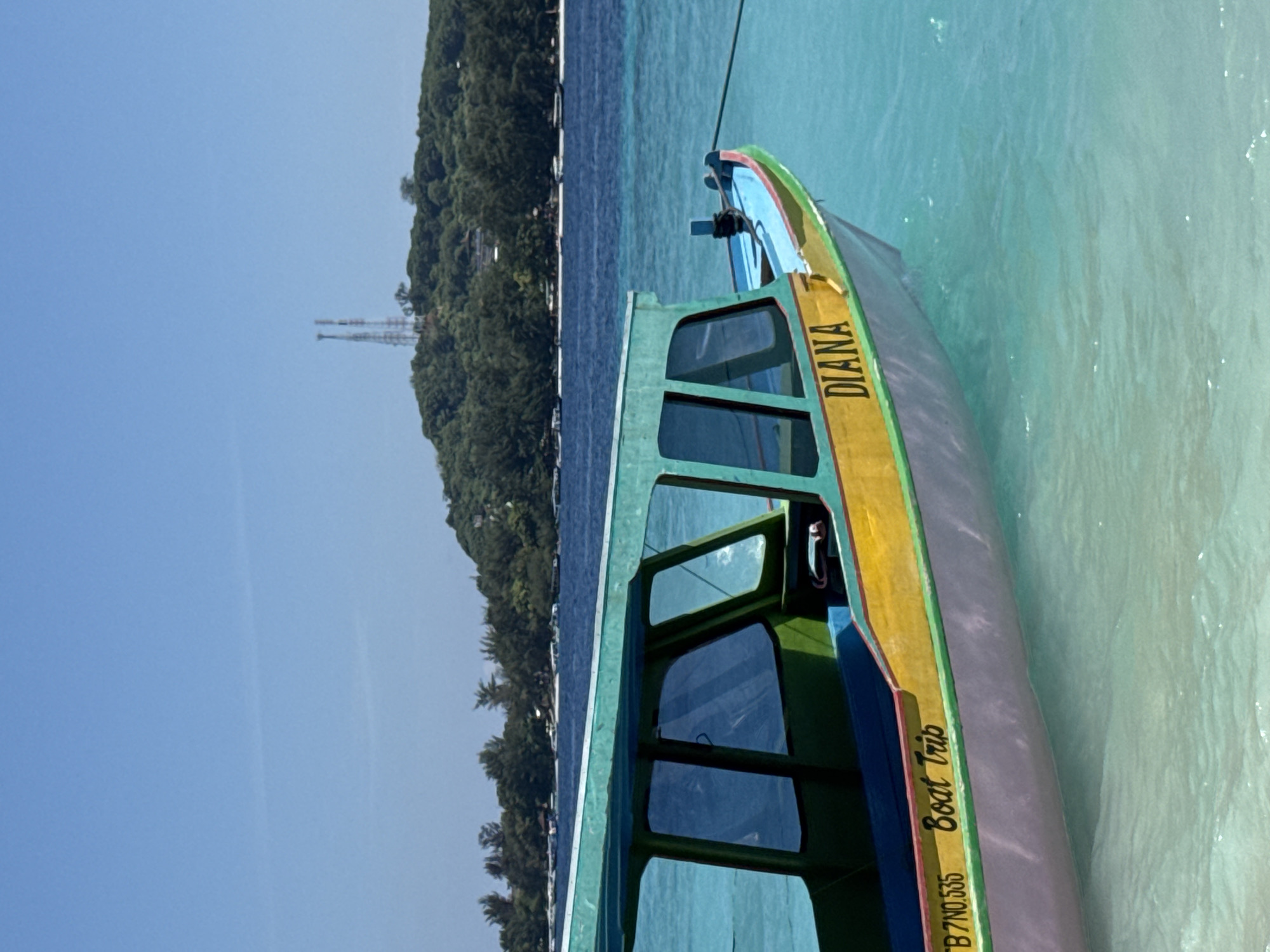 Colorful traditional boat 'DIANA' spotted in Indonesian waters