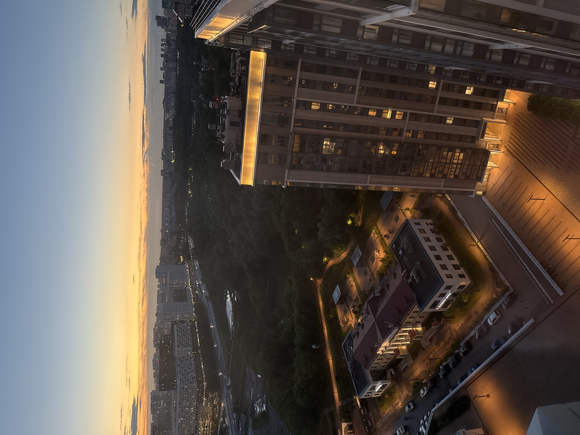 Dusk settles over Dolgoprudny's residential skyline