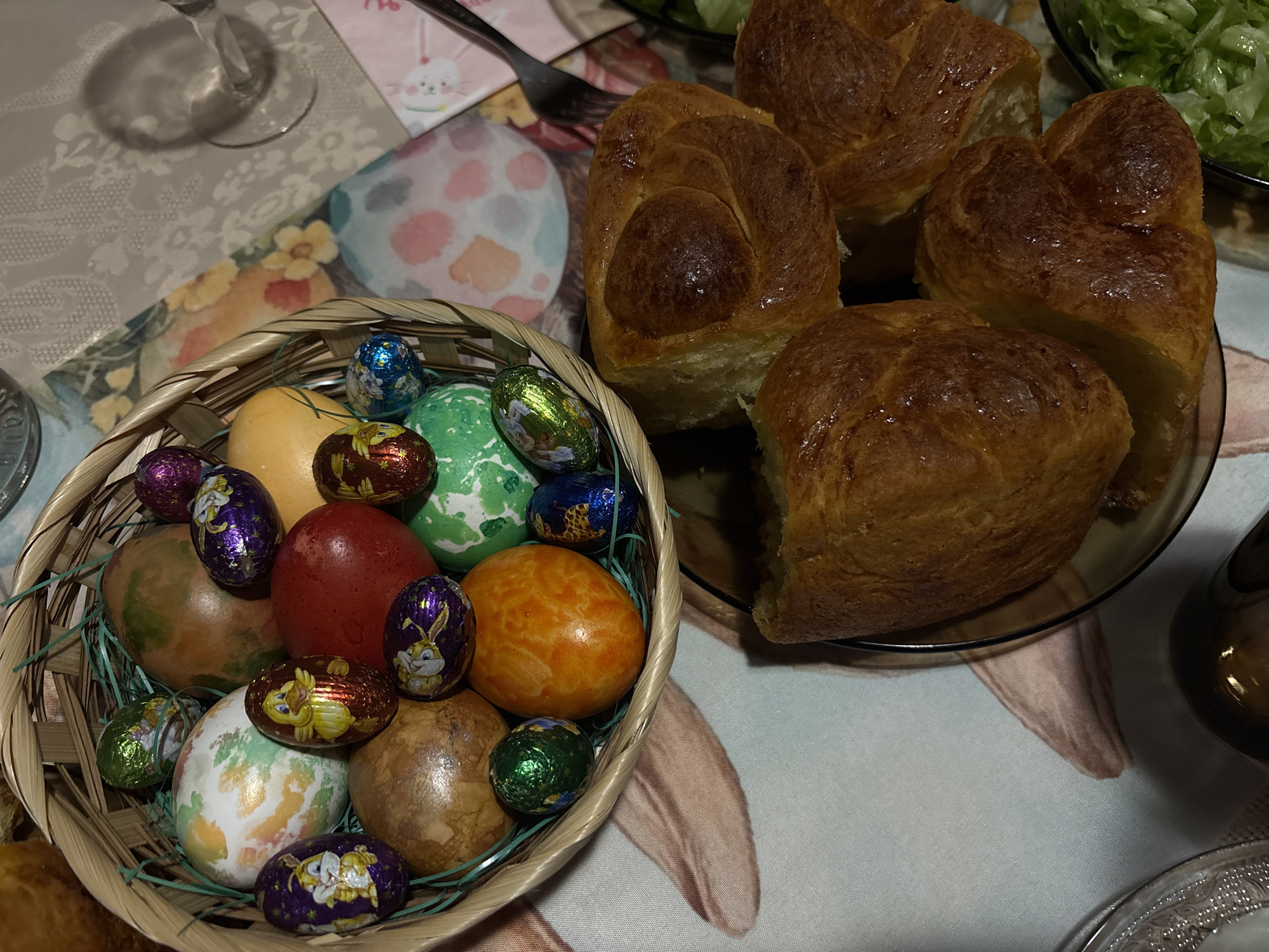 Easter preparations documented in Bulgarian home with traditional foods