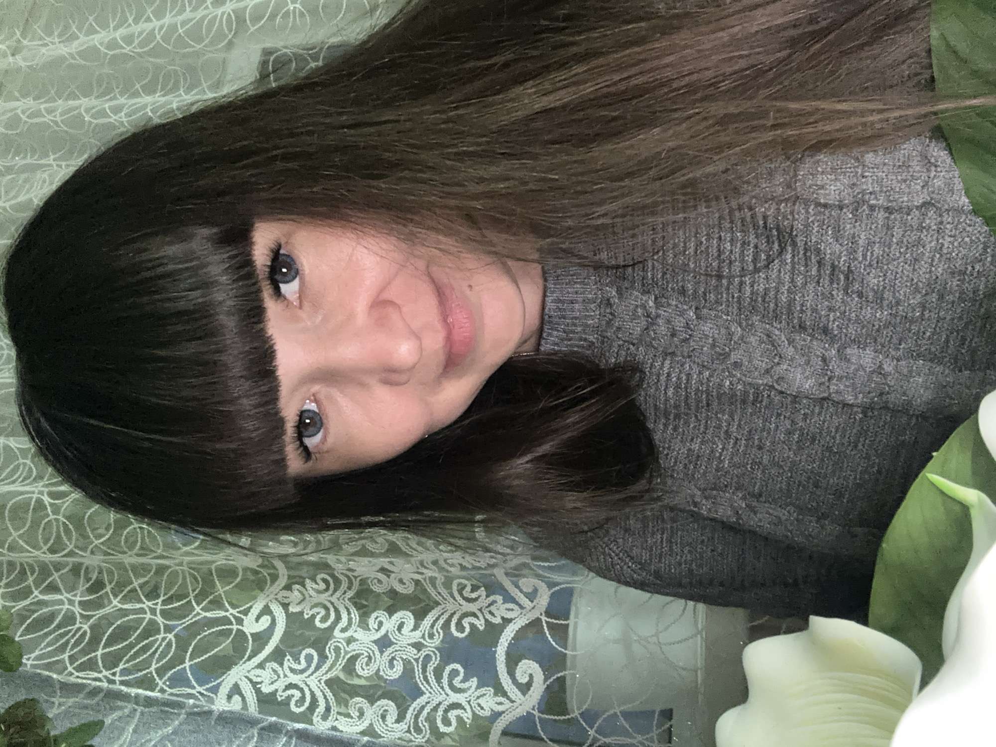 Home afternoon in Izhevsk: pet turtle, sushi delivery, and decor
