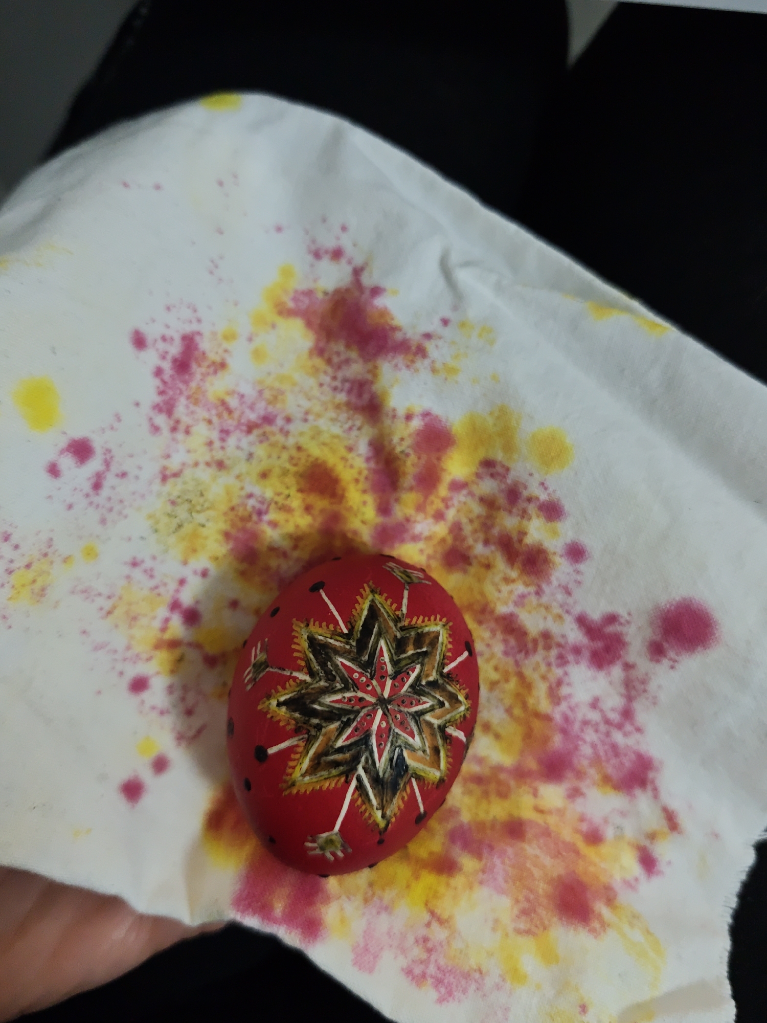 Ukrainian artist creates traditional pysanka Easter eggs in Vinnytsia