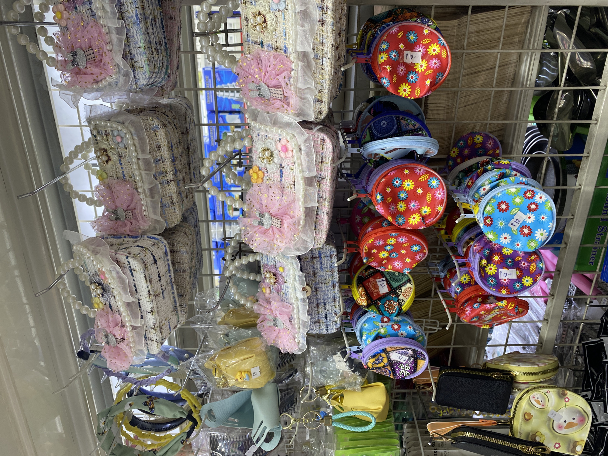 Morning shopping trip documented across Davao City retail areas