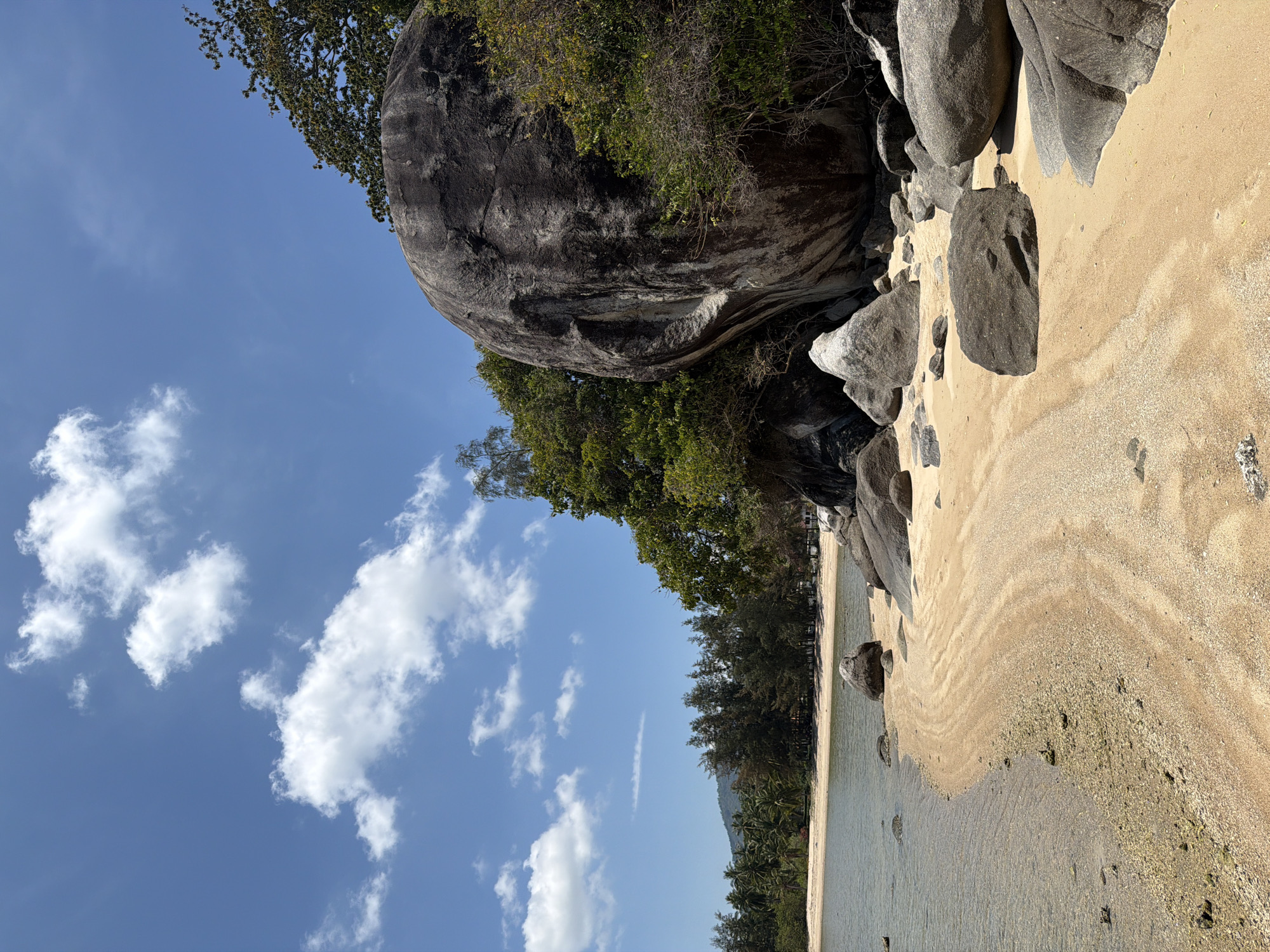 Clear skies and calm waters captured in Baan Harn bay