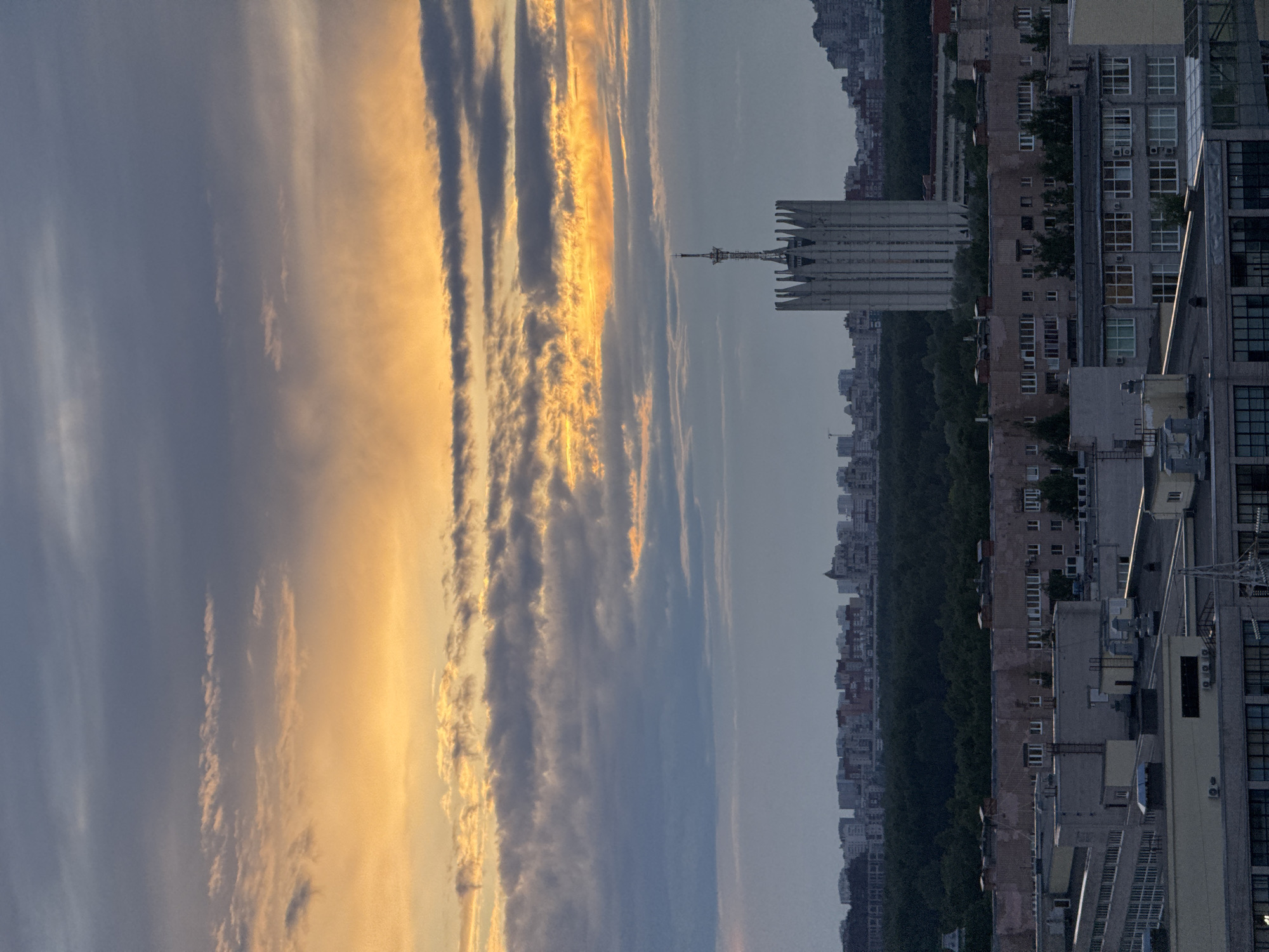 Personal photography session captured across Russian city during sunset hours