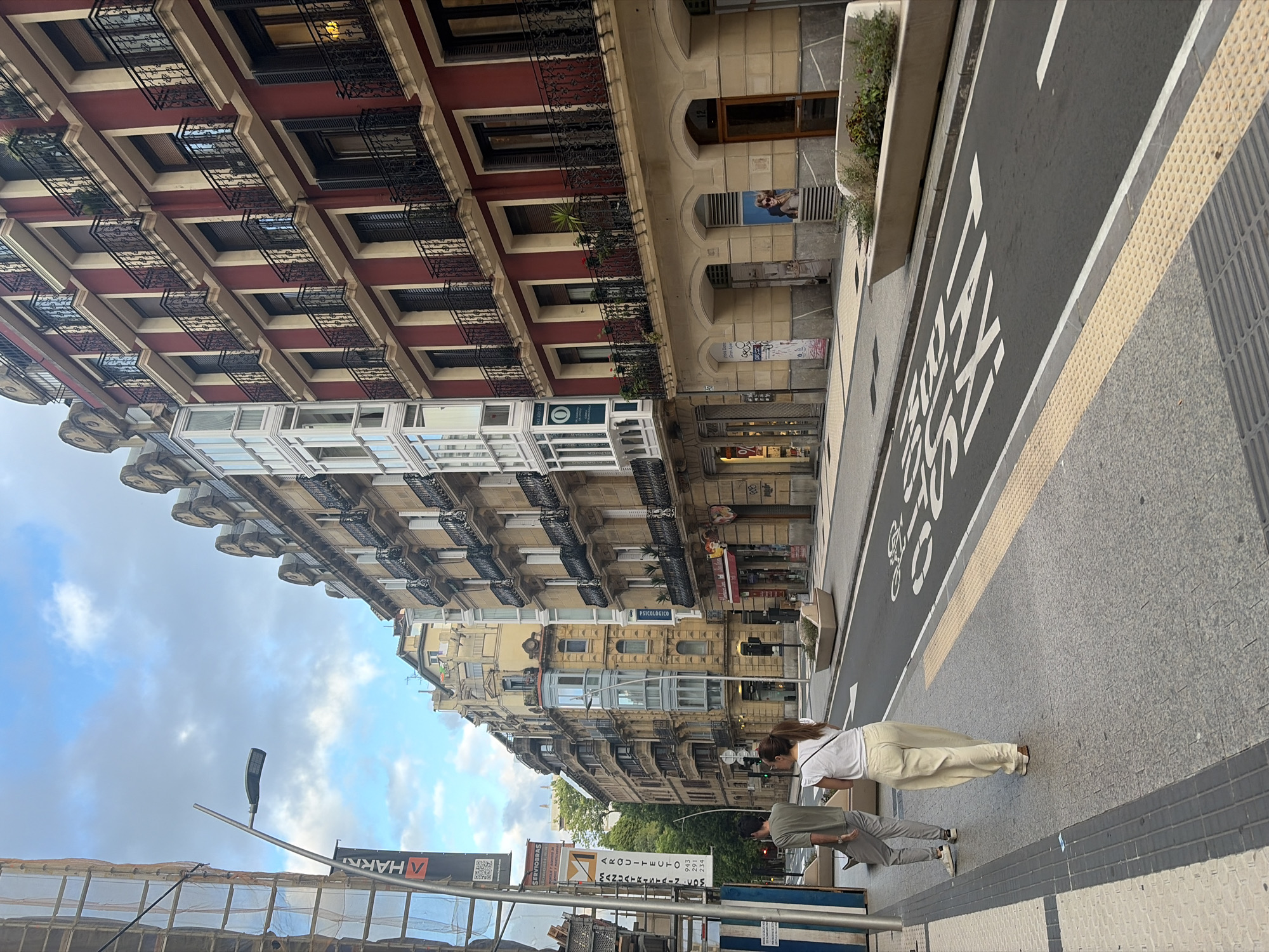 Evening street scenes in San Sebastián's Parte Vieja