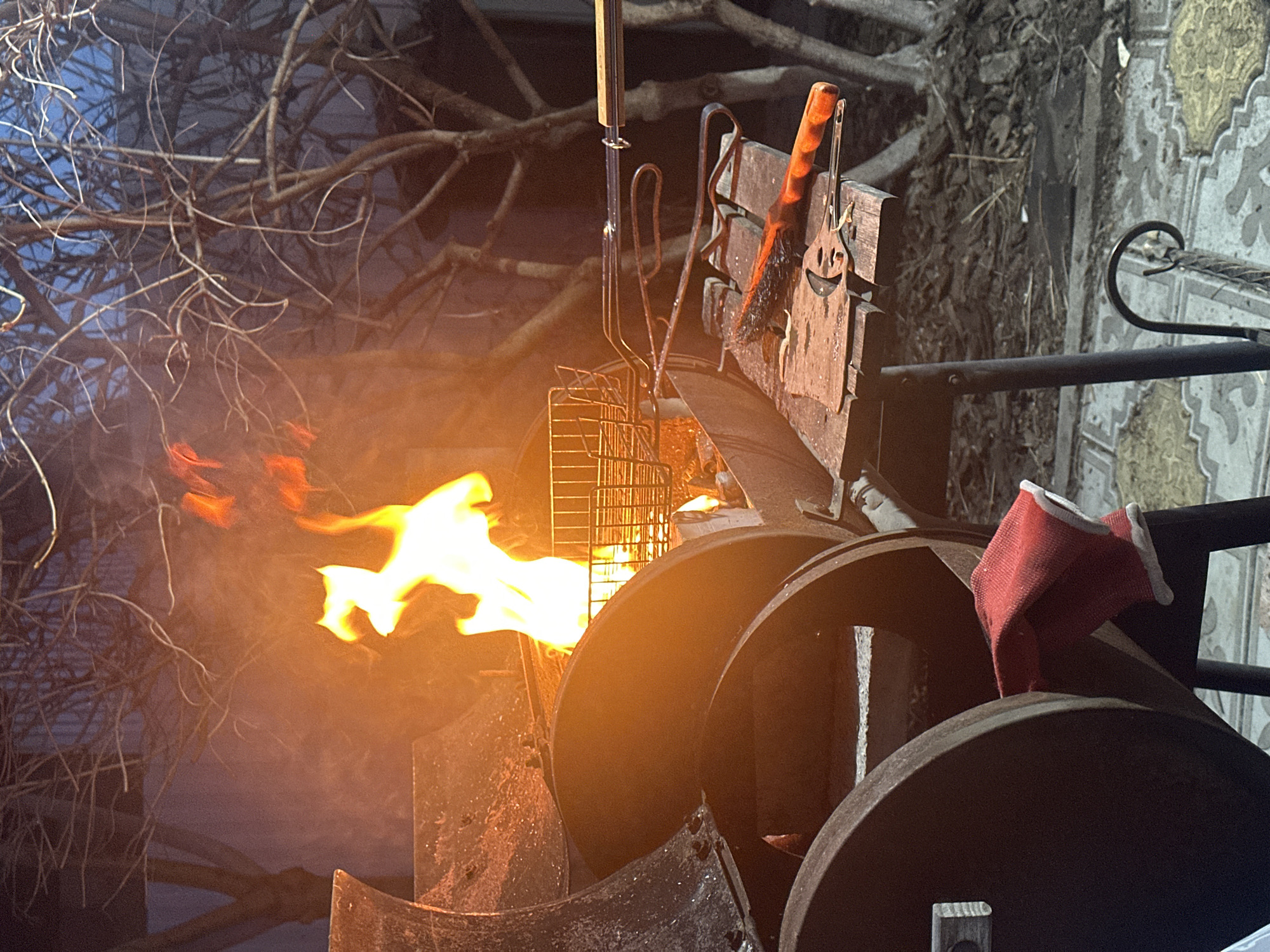 Outdoor sauna and grilling session documented in Krasnoyarsk