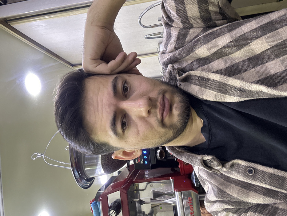 Man Documents Late Night Coffee Shop Visit in Tashkent