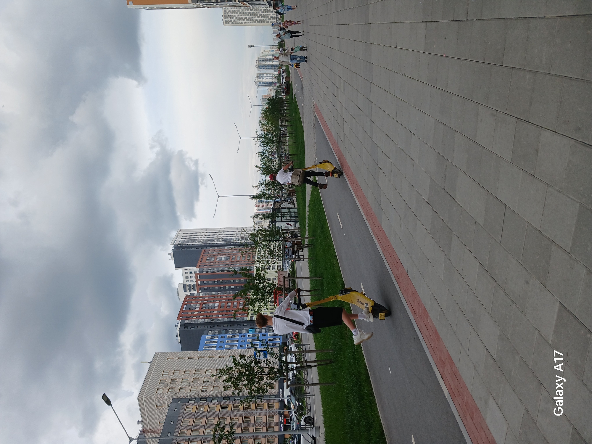 Electric scooter riders spotted on Yekaterinburg pathway