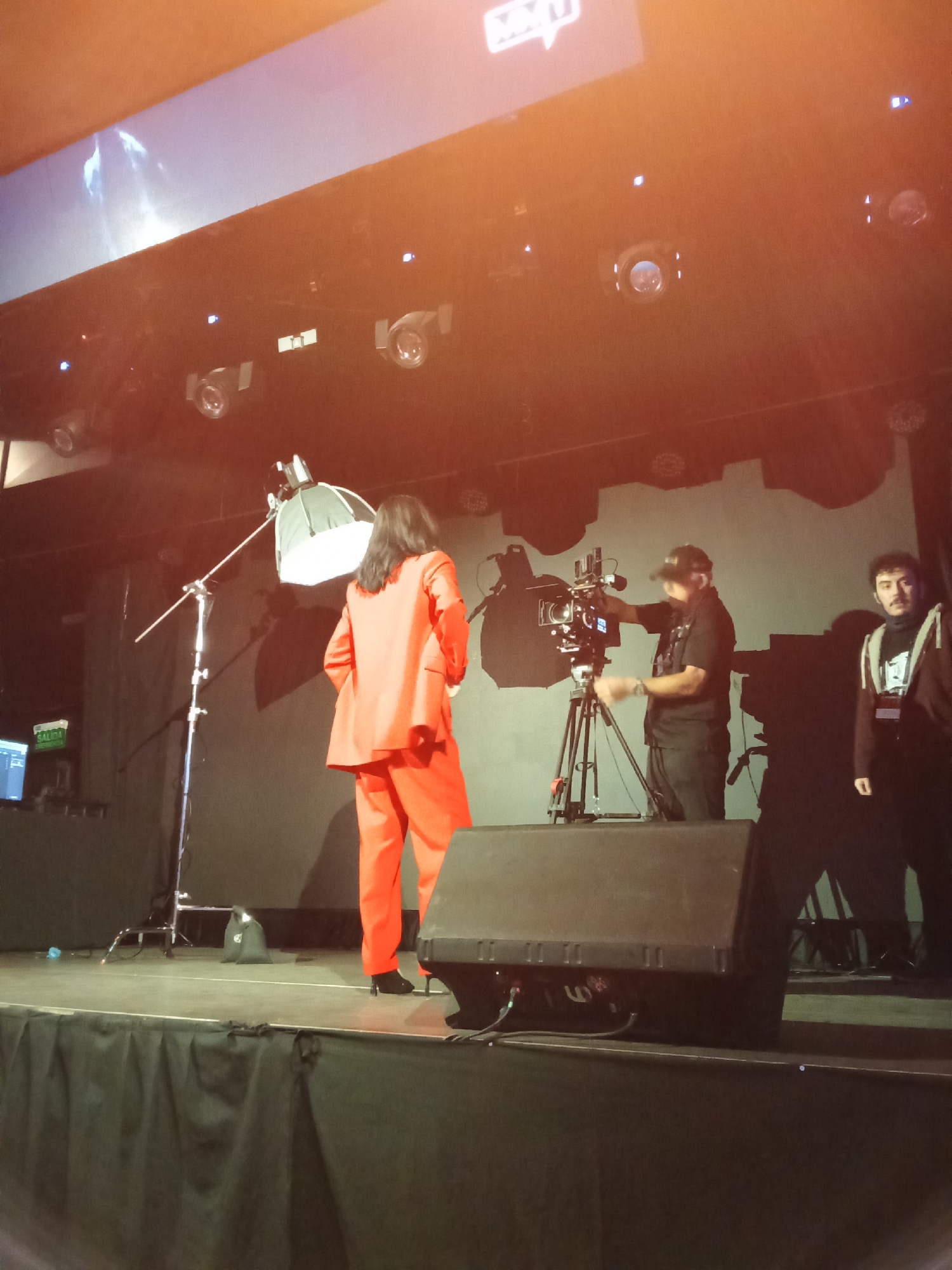MMT stage event filmed live in Santiago, Chile