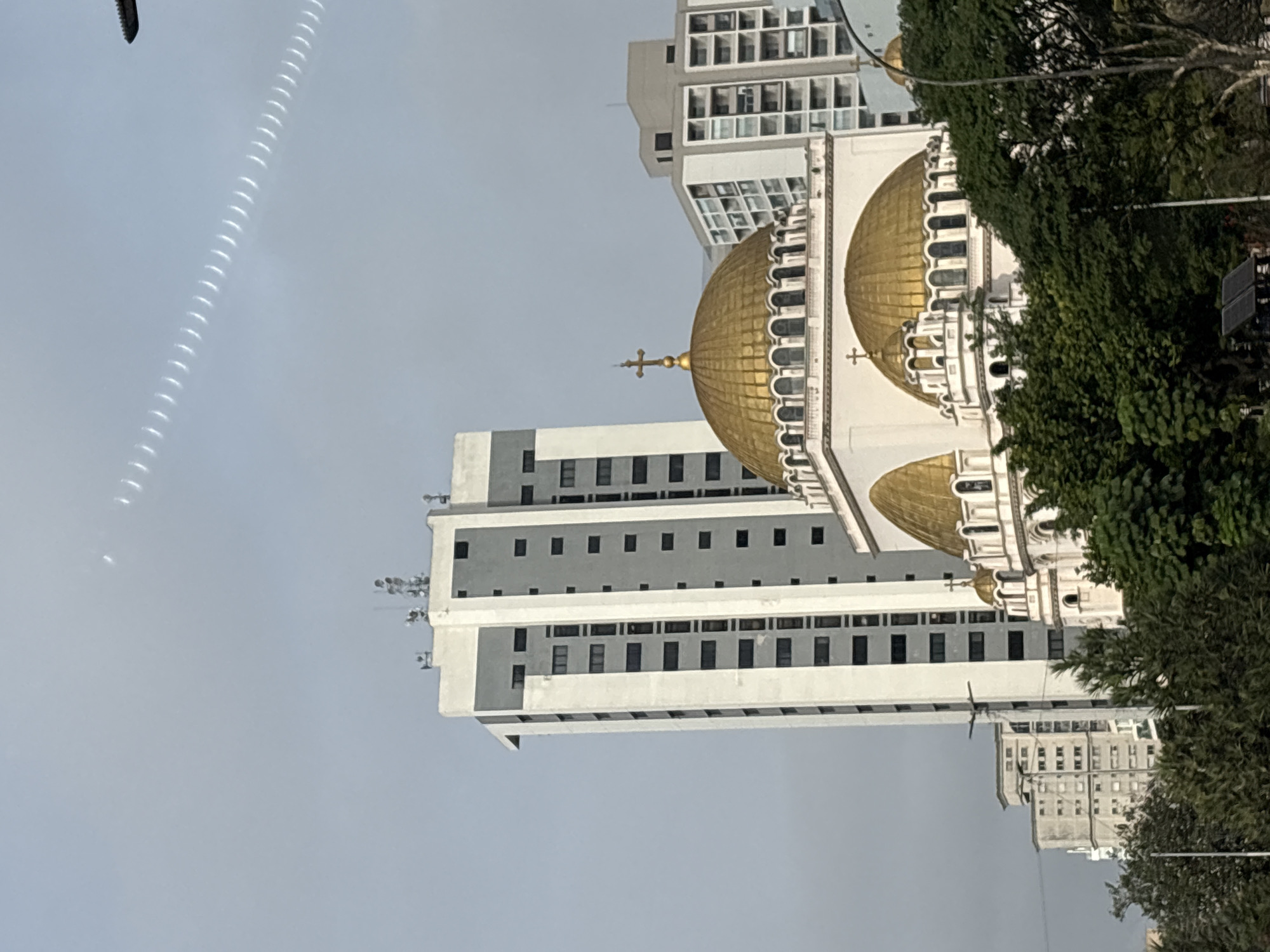 São Paulo's Aclimação: orthodox cathedral meets modern high-rises