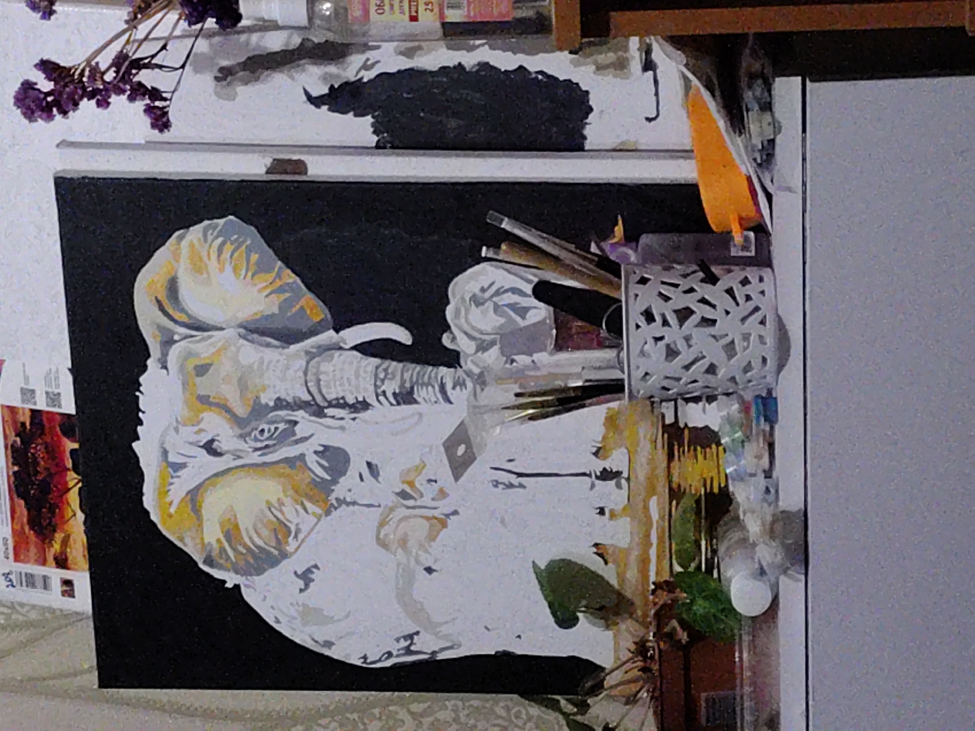 Evening snapshots of art, gadgets, and everyday life in Okhtyrka