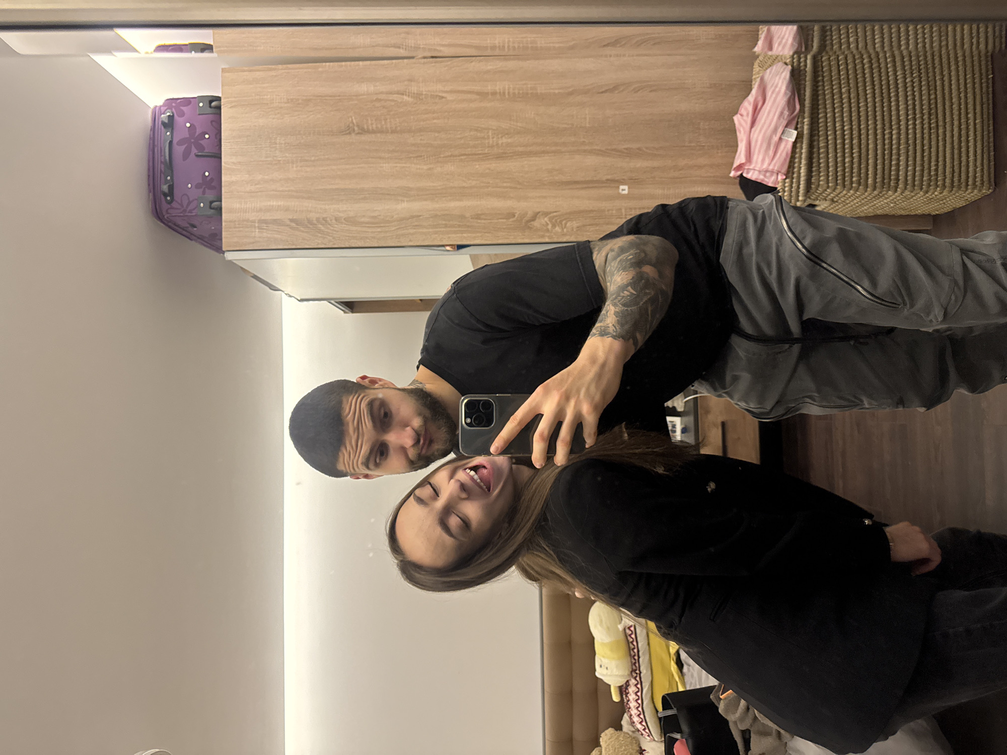 Couple captures intimate mirror selfies in Sofia