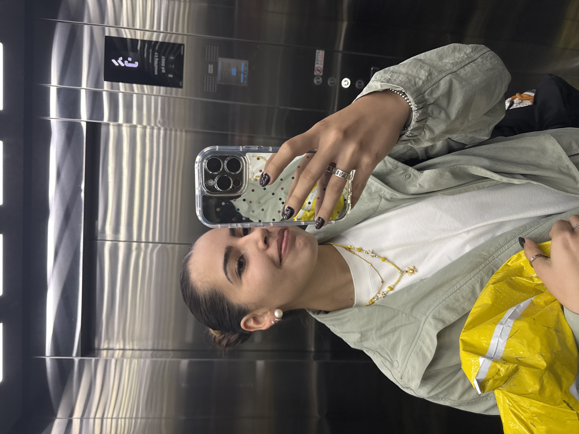 Person documents daily moments across San Bernardino Tlaxcalancingo locations