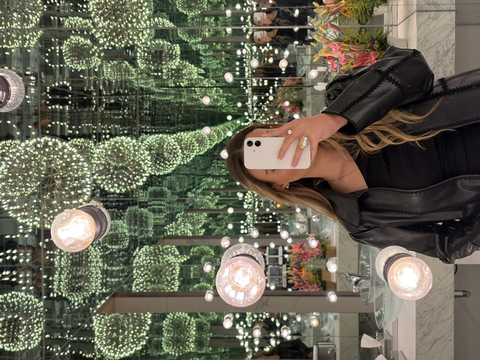 Woman documents early morning visit to upscale Japanese restaurant