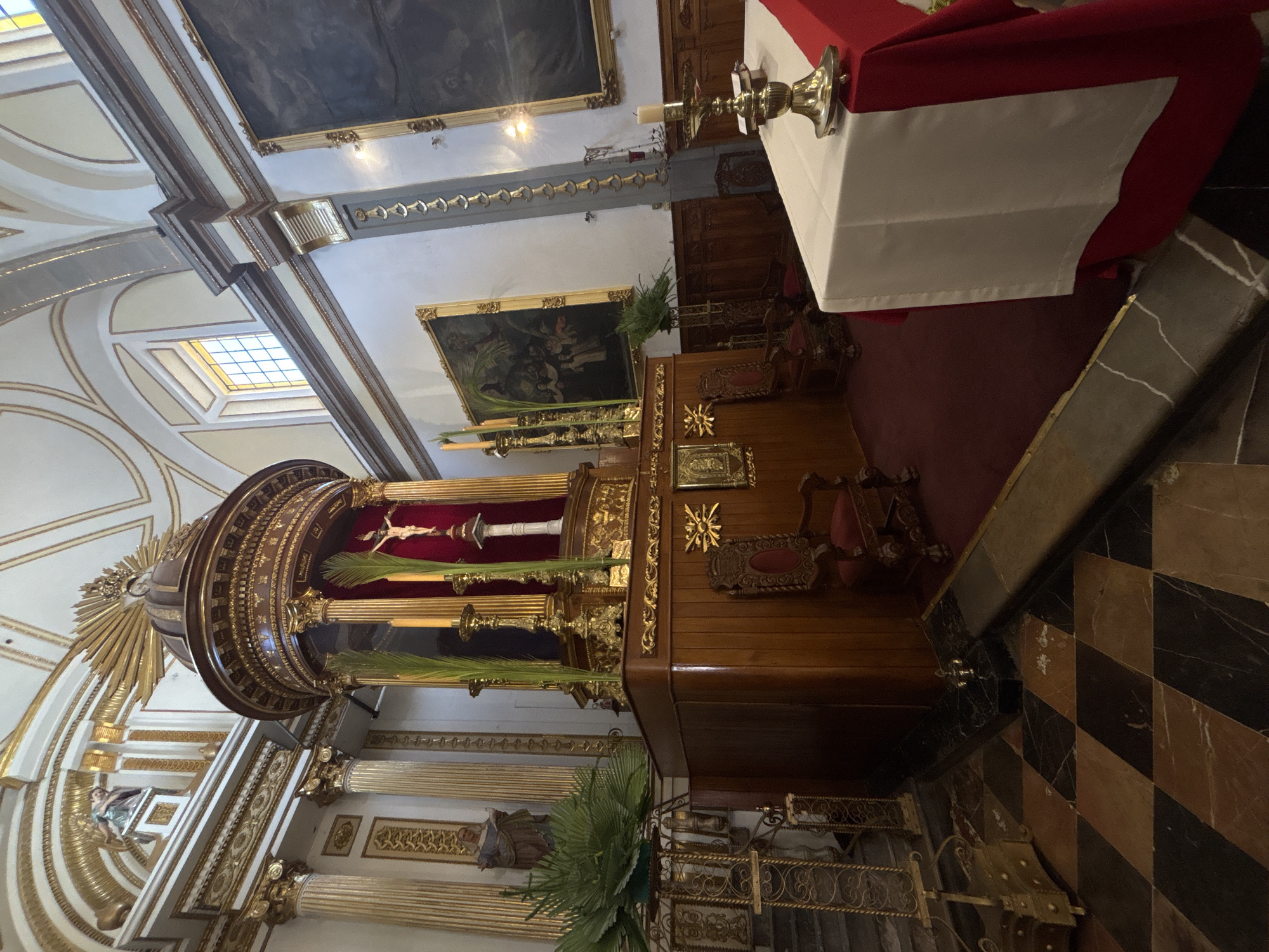 Church interior architecture documented in Puebla, Mexico