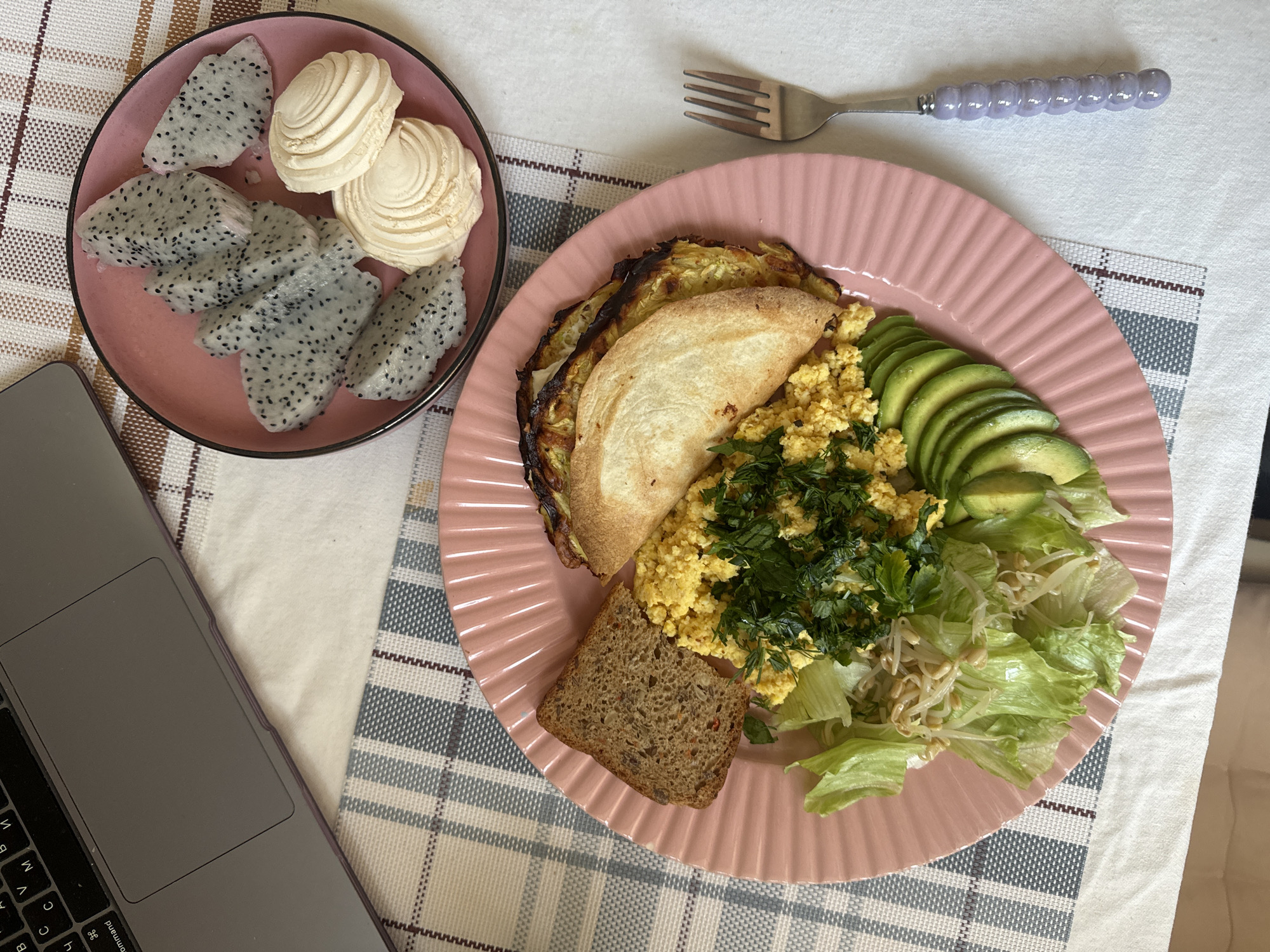 Breakfast with dragon fruit and laptop in Krasnoyarsk