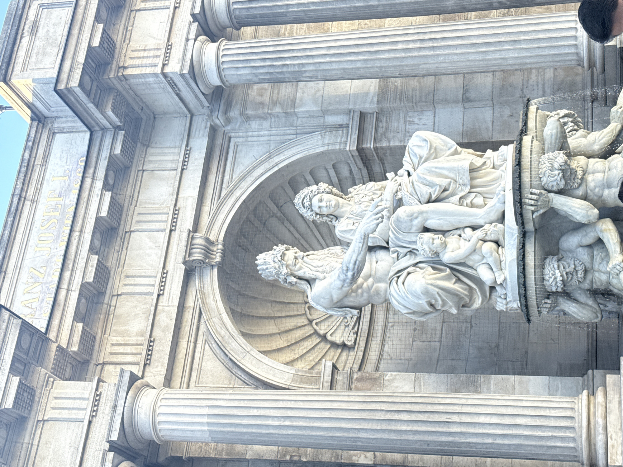 Sunny afternoon loop through Vienna's Ringstrasse landmarks
