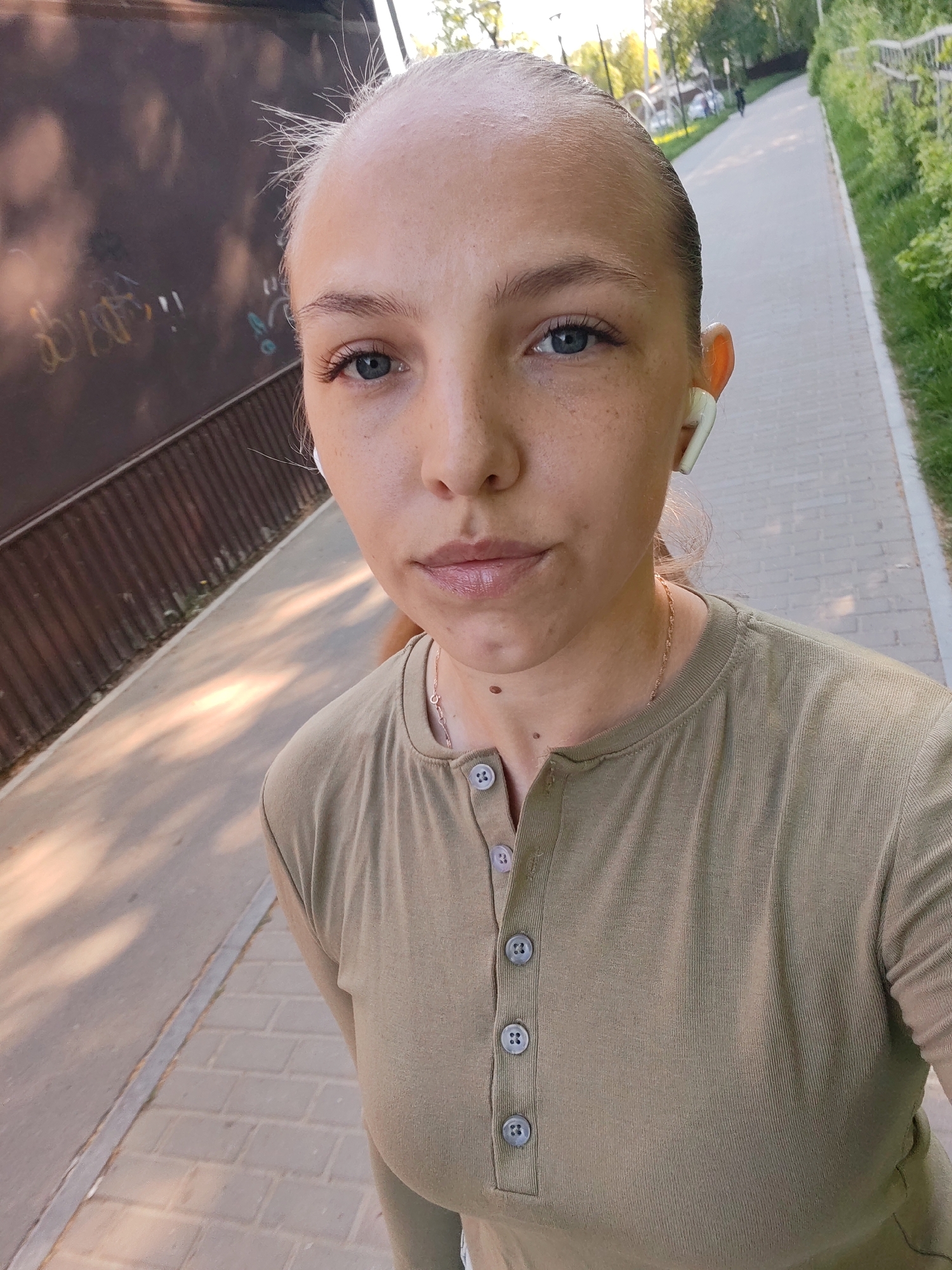 Morning scenes documented in Chaikovsky: selfie, construction equipment