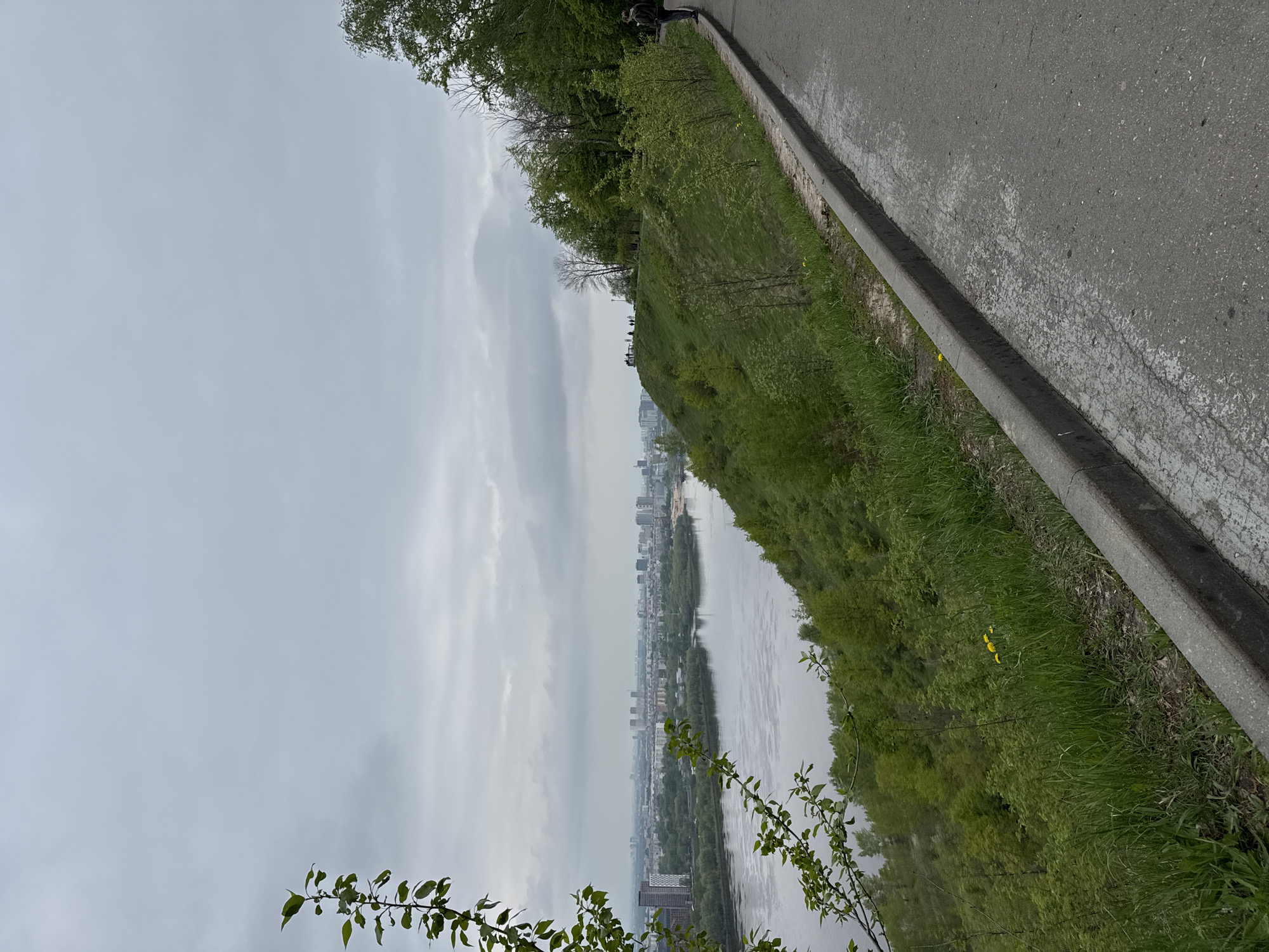Spring morning walk documented along Nizhny Novgorod riverfront parkway