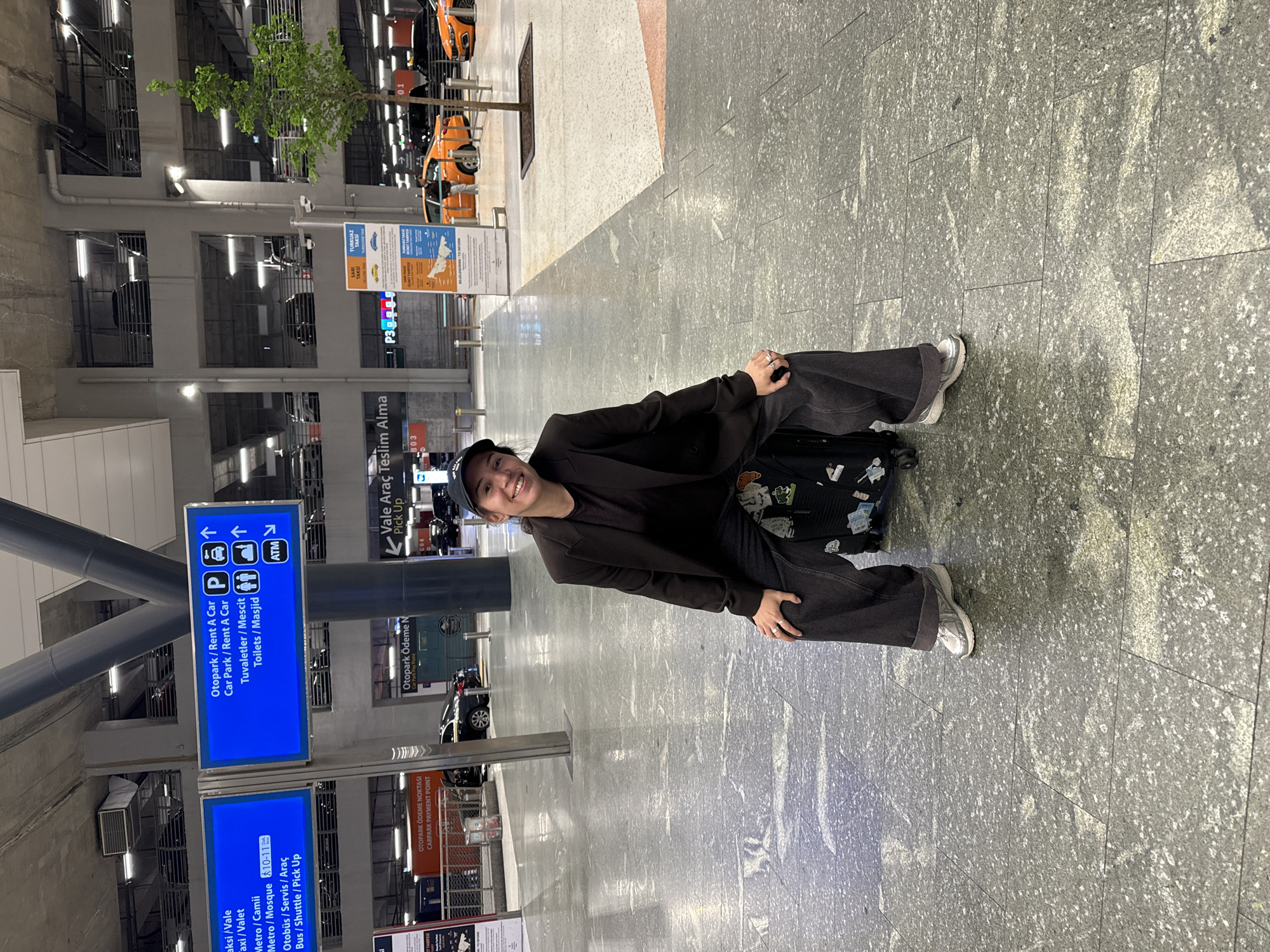 Late-night traveler spotted at Istanbul Airport terminal