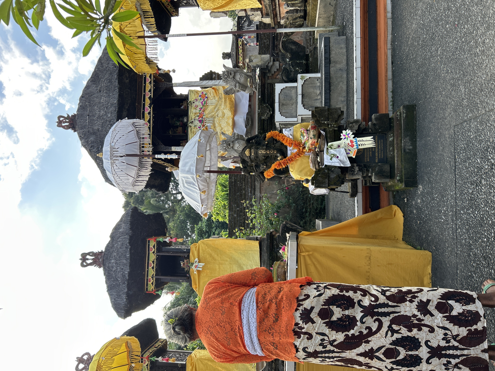 Traditional Balinese temple grounds in Abiansemal, mid-ceremony mood