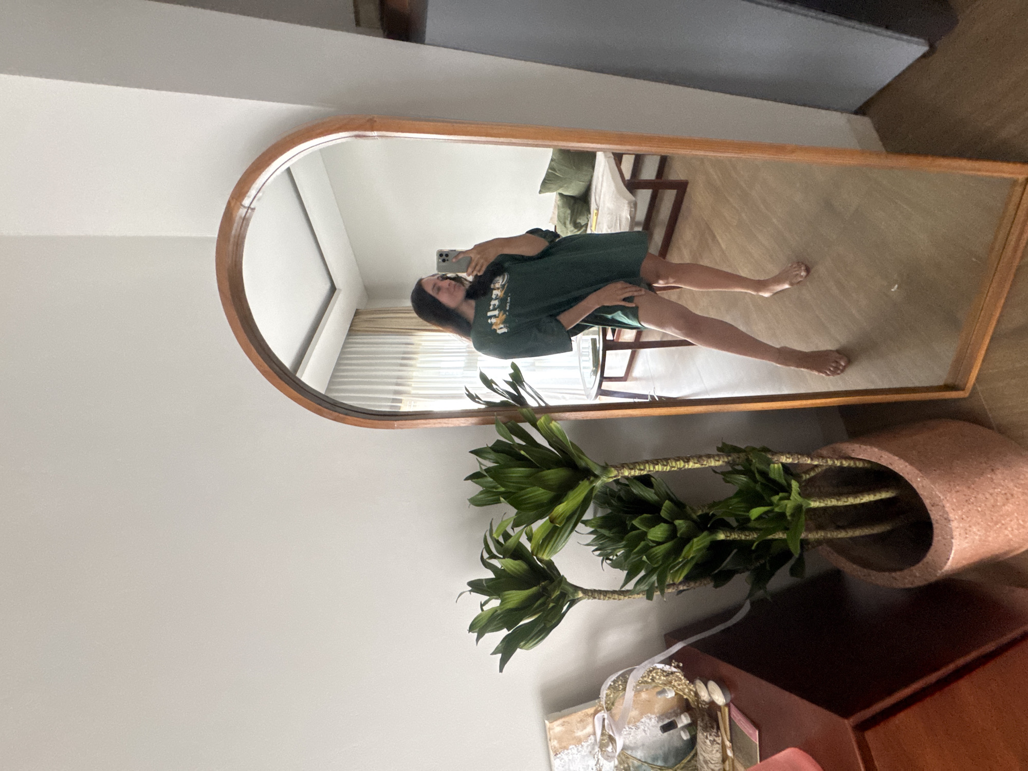 Mirror selfie session at a North Kuta home