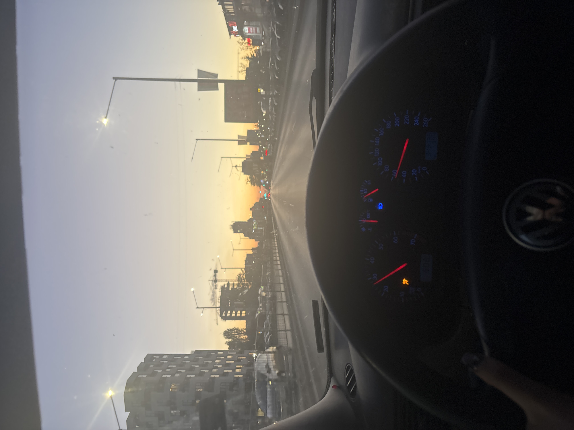 Driver travels varying speeds through Sofia streets Monday evening