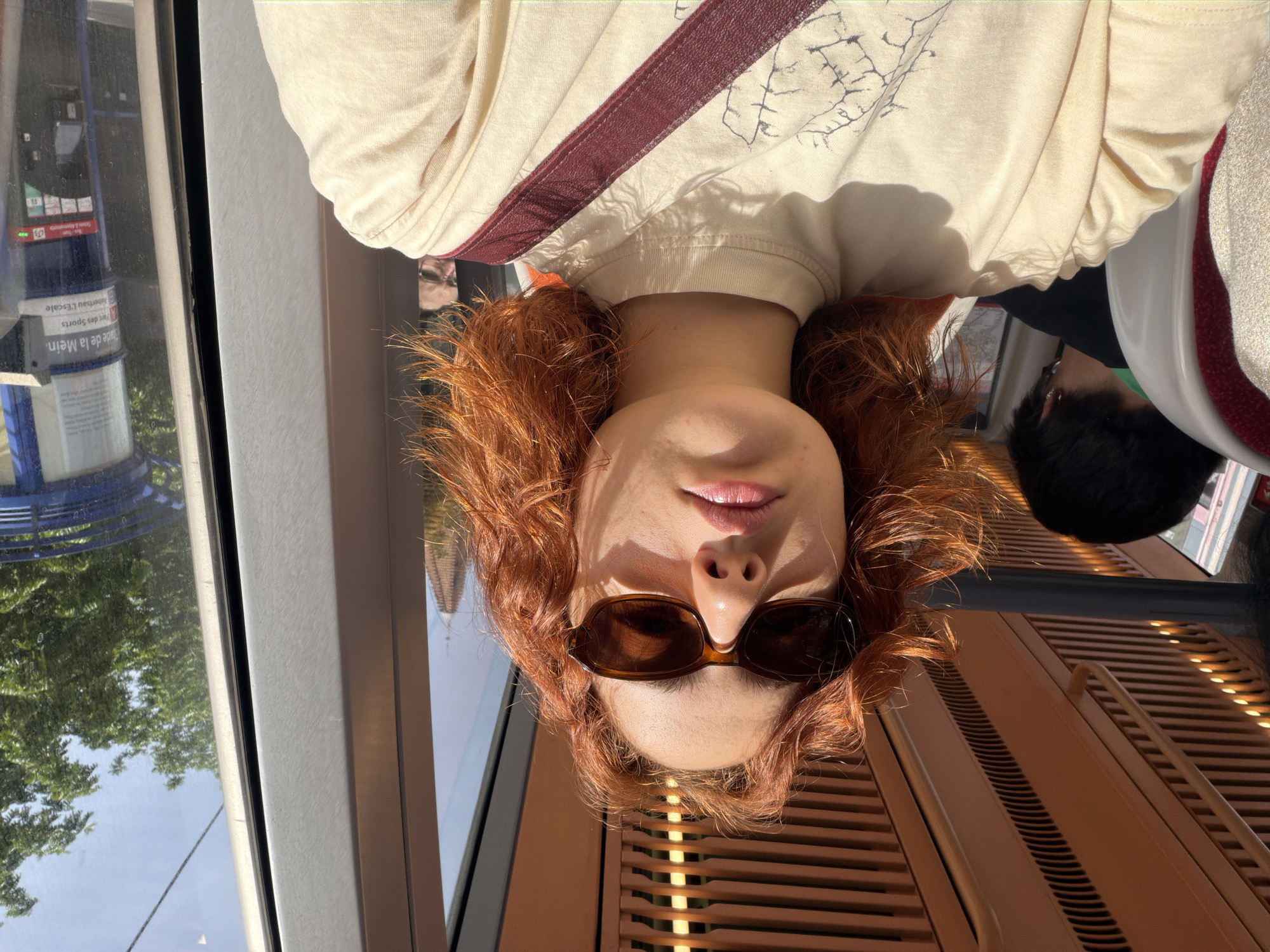 Woman documents morning tram commute through Strasbourg with selfies