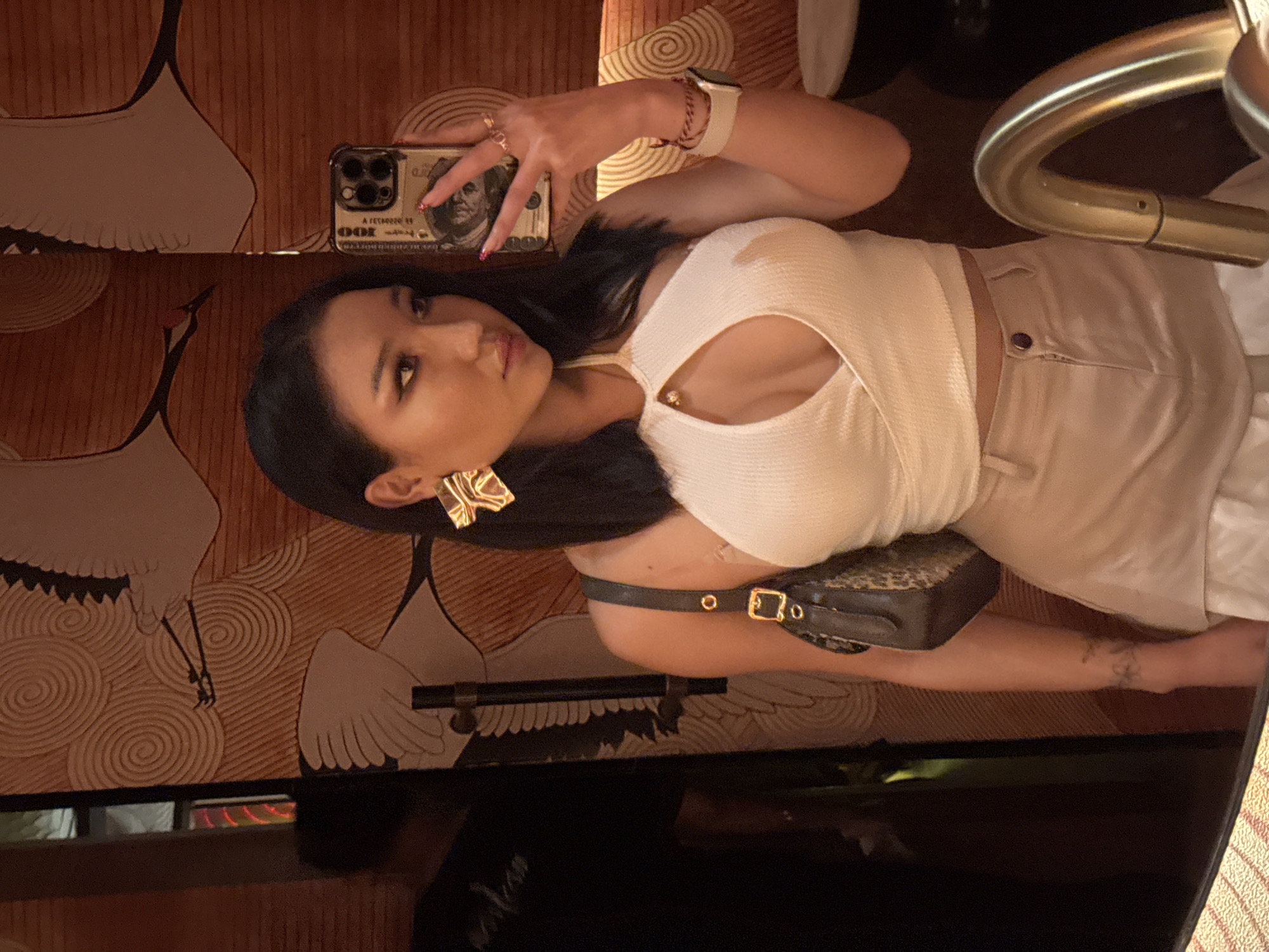Club night in North Kuta: DJ sets, restroom selfies.