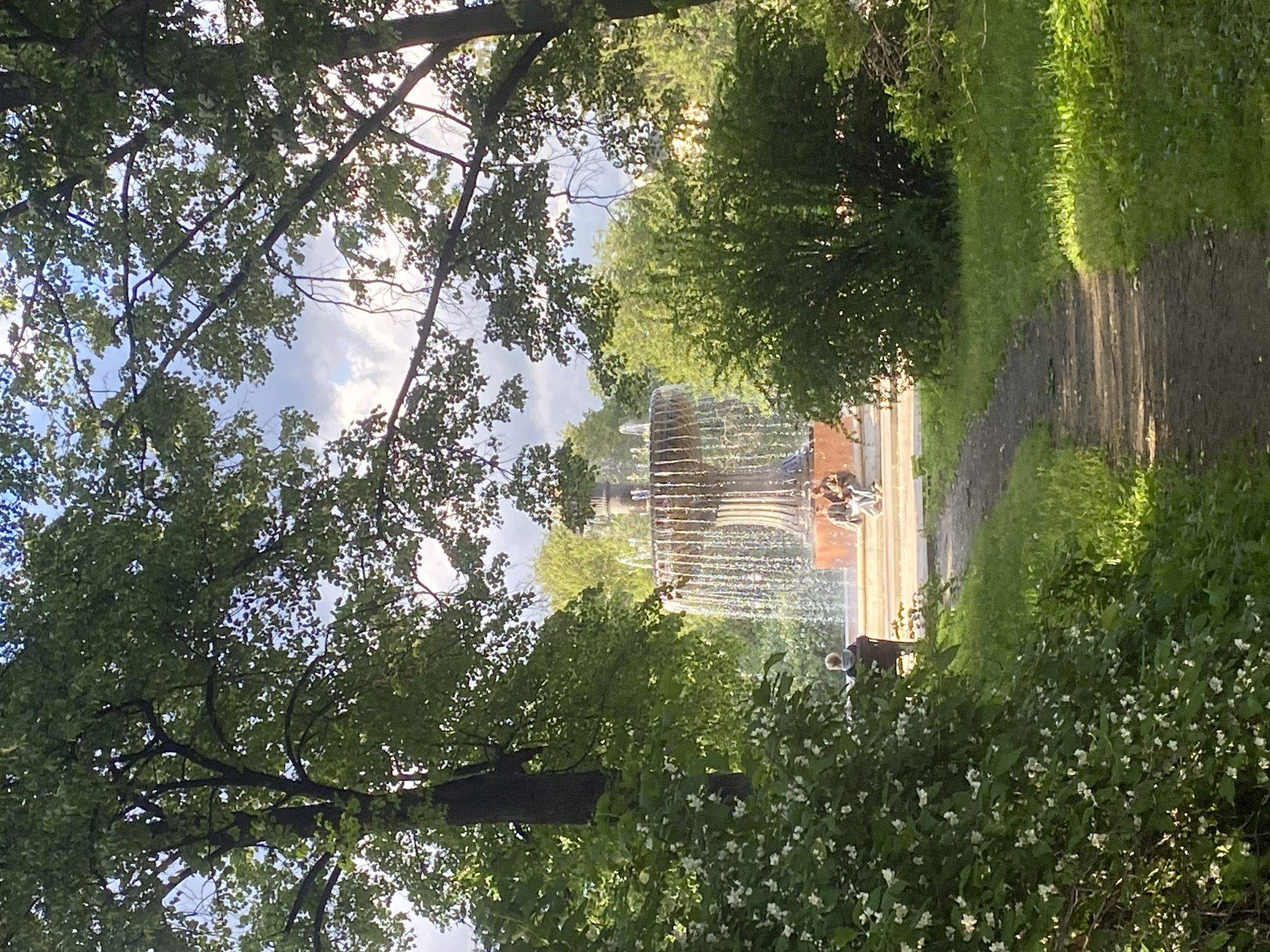 Quiet afternoon documented across Yekaterinburg parks and landmarks