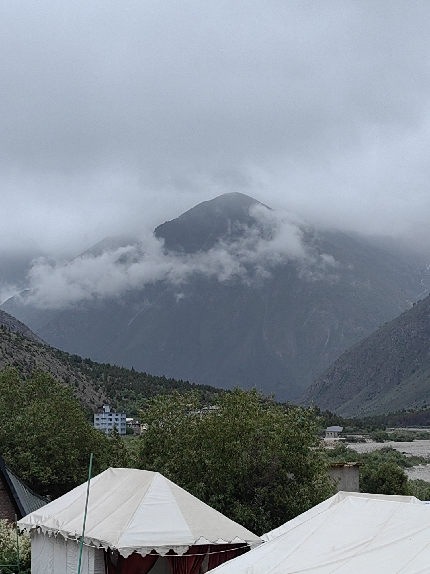 Campsite and local shop life in Jispa's mountain valley