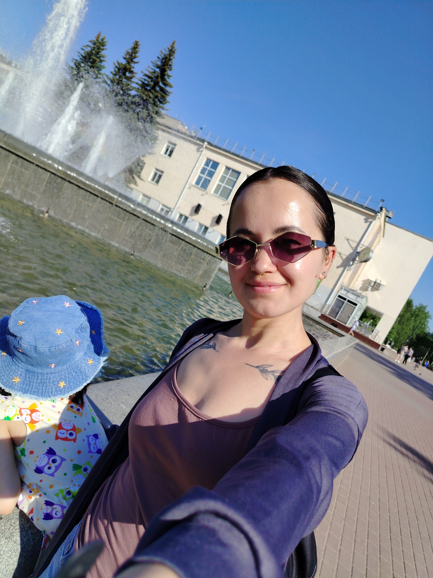 Casual fountain visit documented in Chaikovsky, Russia