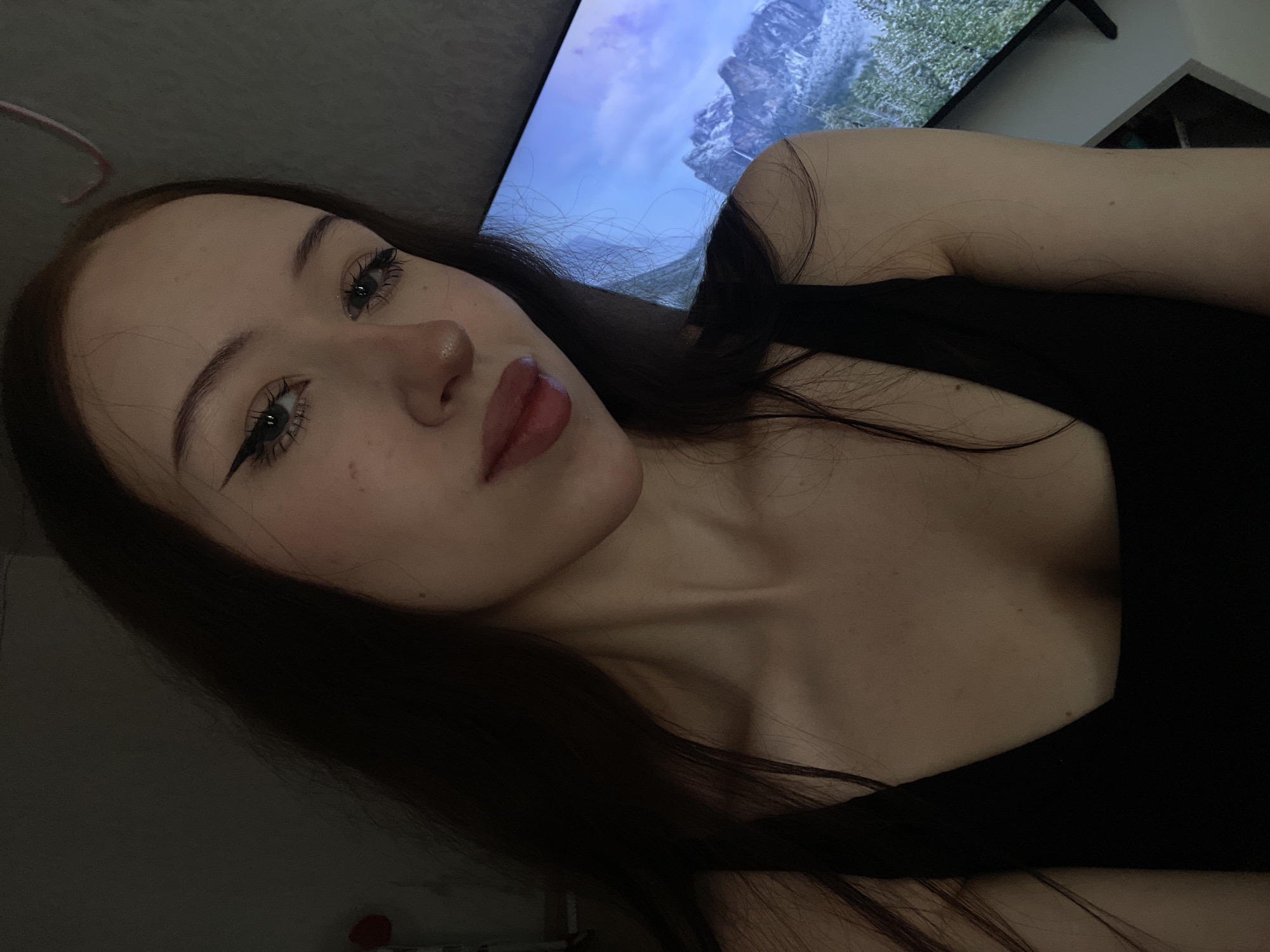 Woman takes selfies with pet rabbit in Votkinsk bedroom