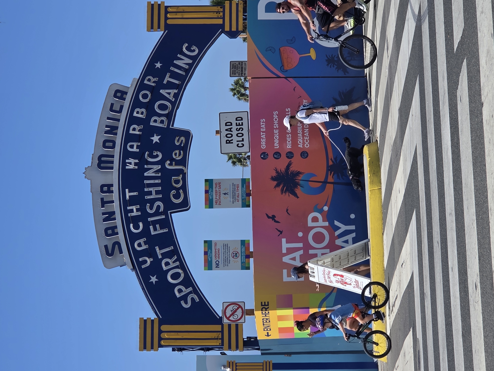 Sunny afternoon at the Santa Monica Pier entrance