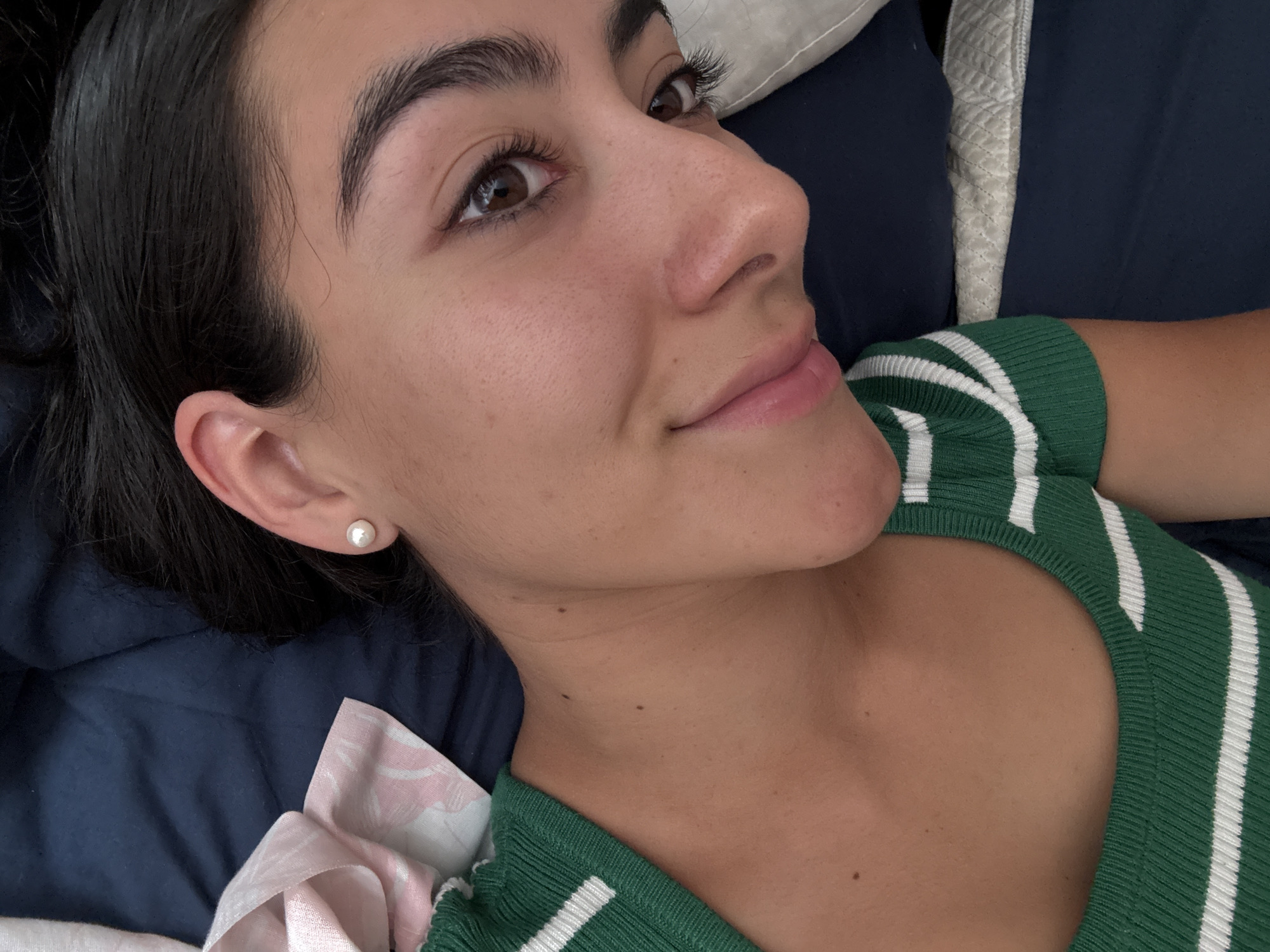 Quiet domestic moments documented in Puebla homes Thursday evening