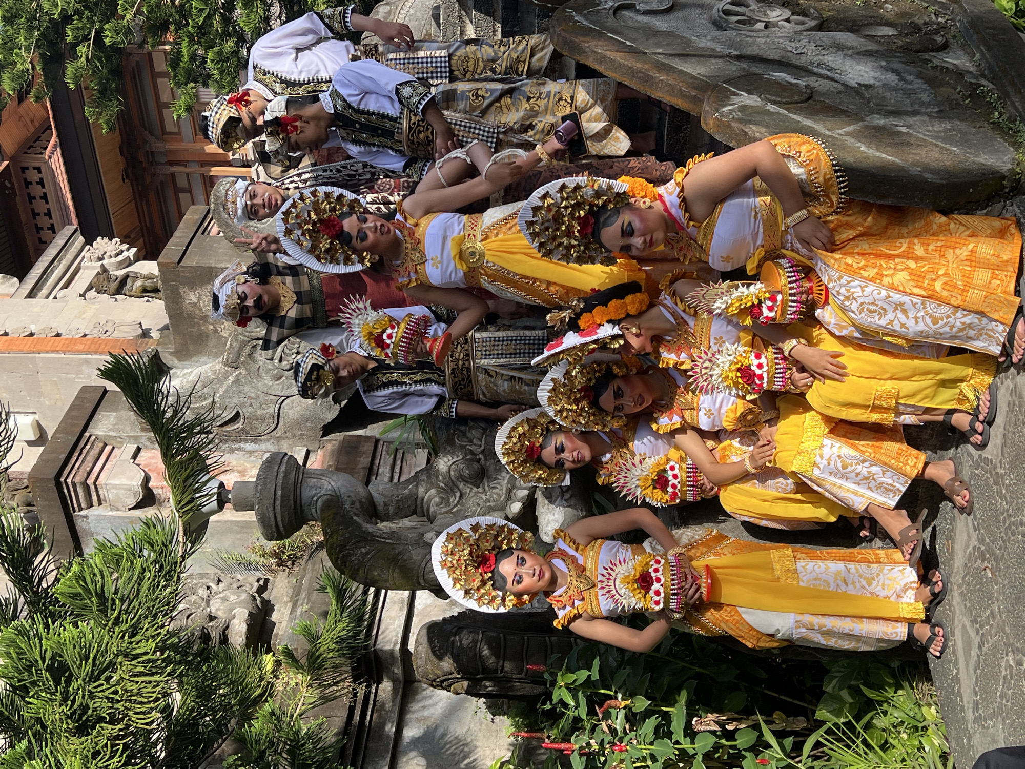 Traditional Balinese cultural procession and photo session in Denpasar