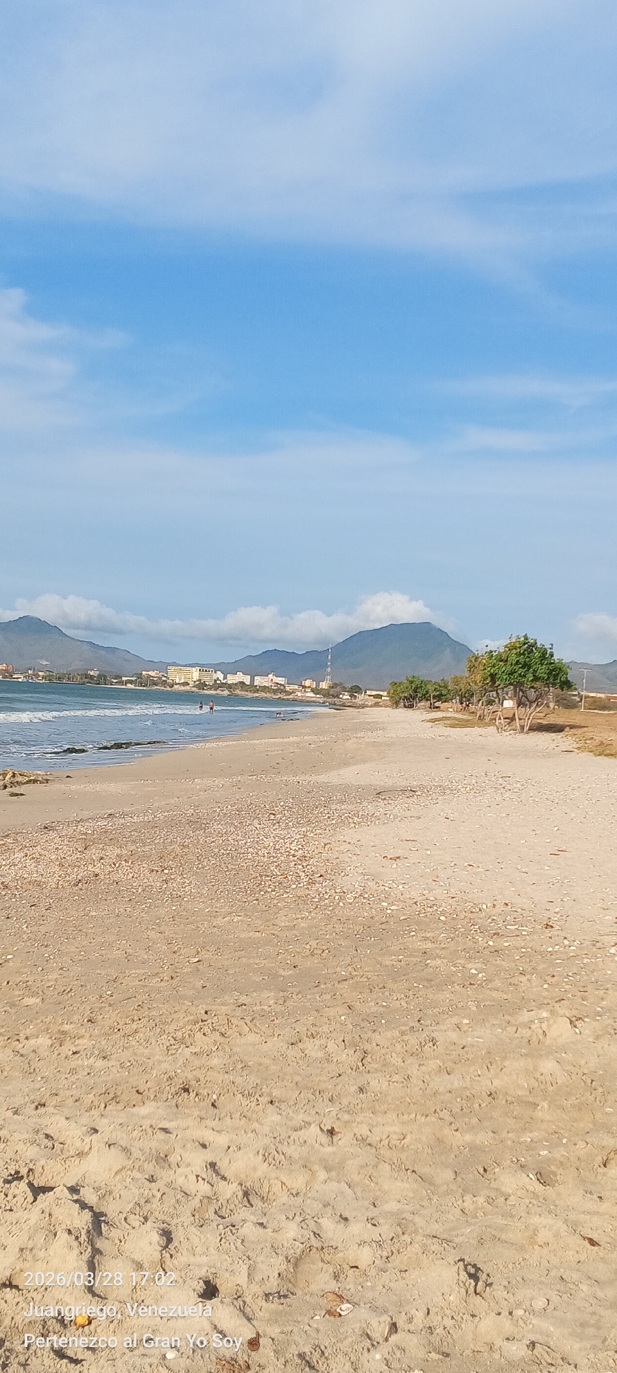Evening beach scenes documented along Juan Griego coastline