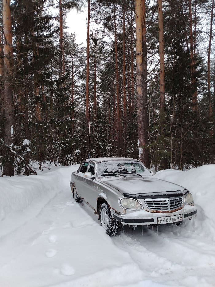 Winter recreation captured across snowy Chaikovsky, Russia