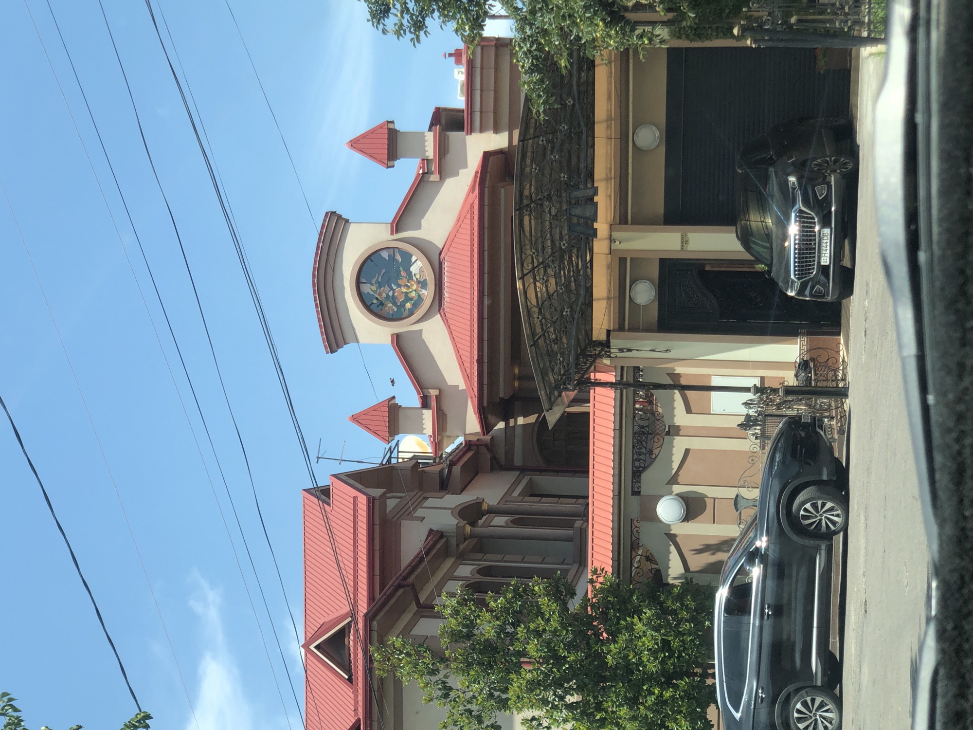 Ornate residential architecture spotted in a Tashkent neighborhood