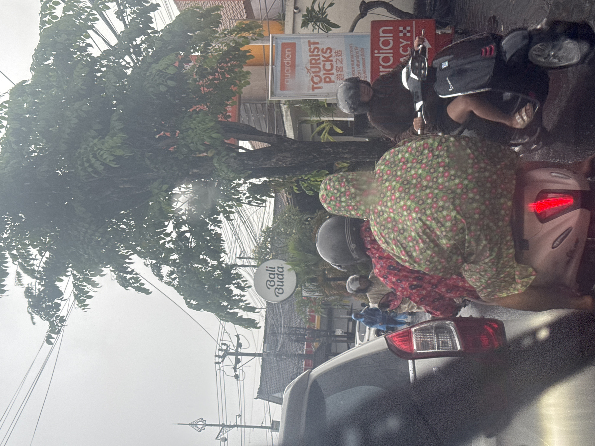 Heavy rain soaks North Kuta streets during early morning downpour