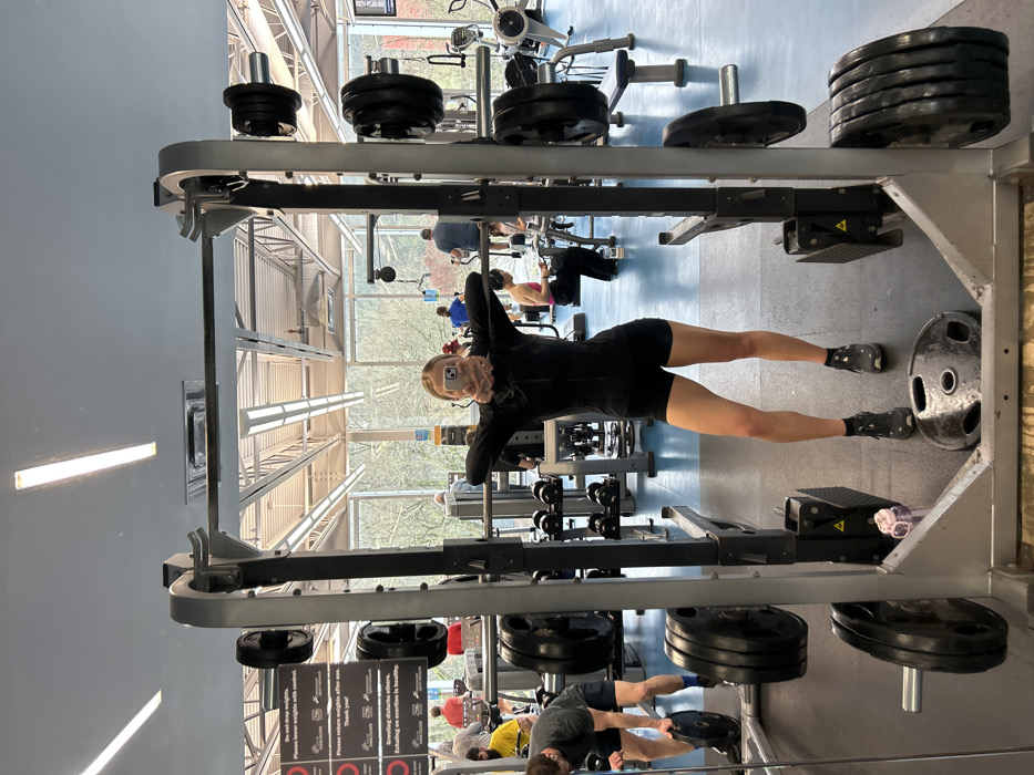 Evening workout sessions documented at Vancouver gym