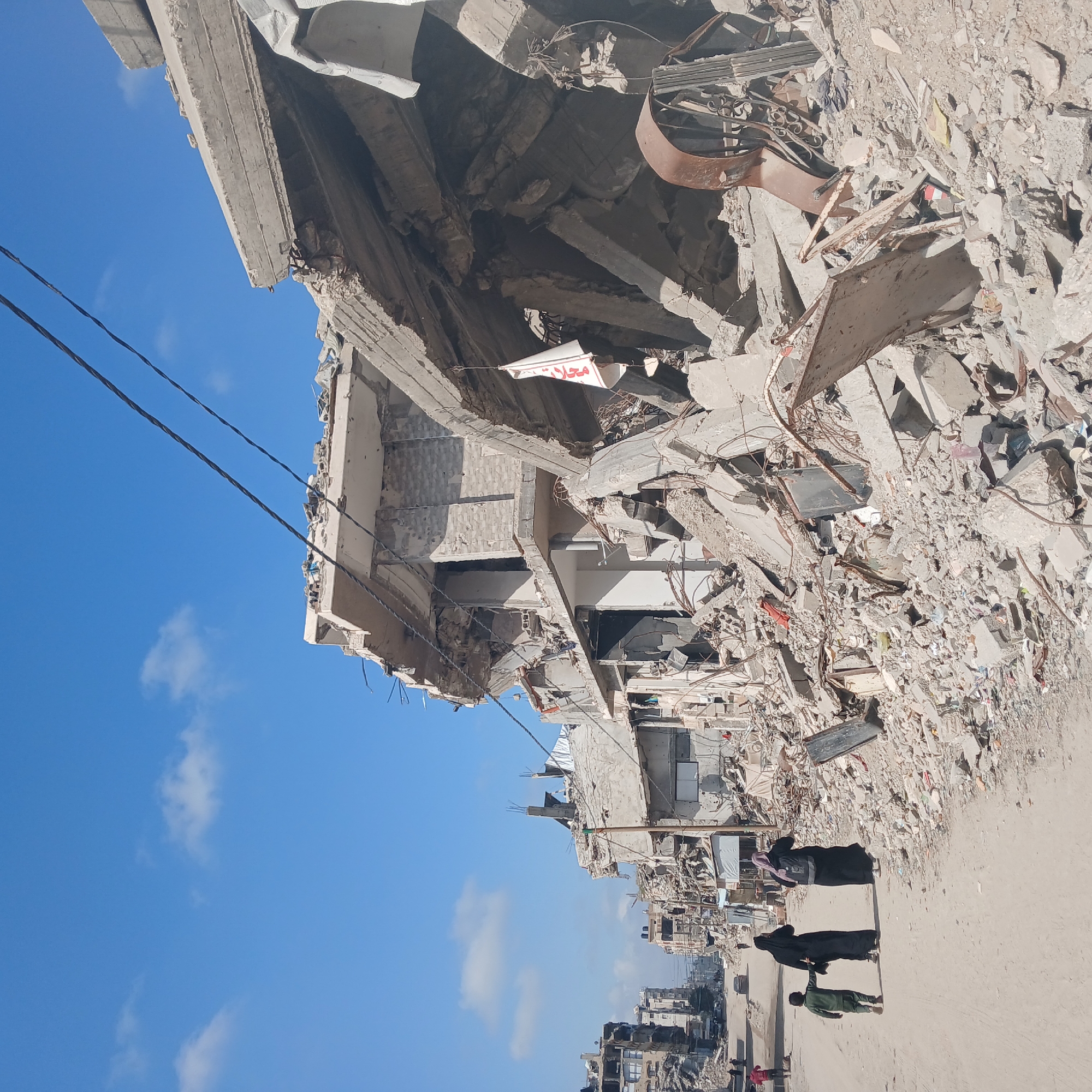 Extensive building destruction and debris documented in Gaza