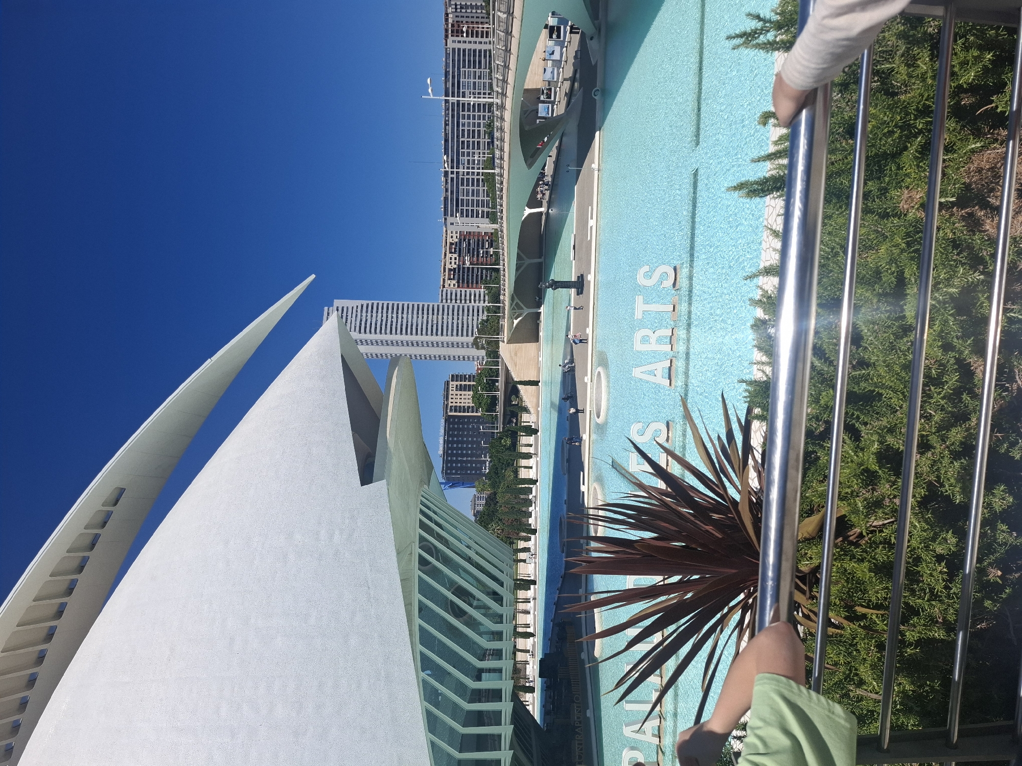 Afternoon visit documented at Valencia's City of Arts Sciences