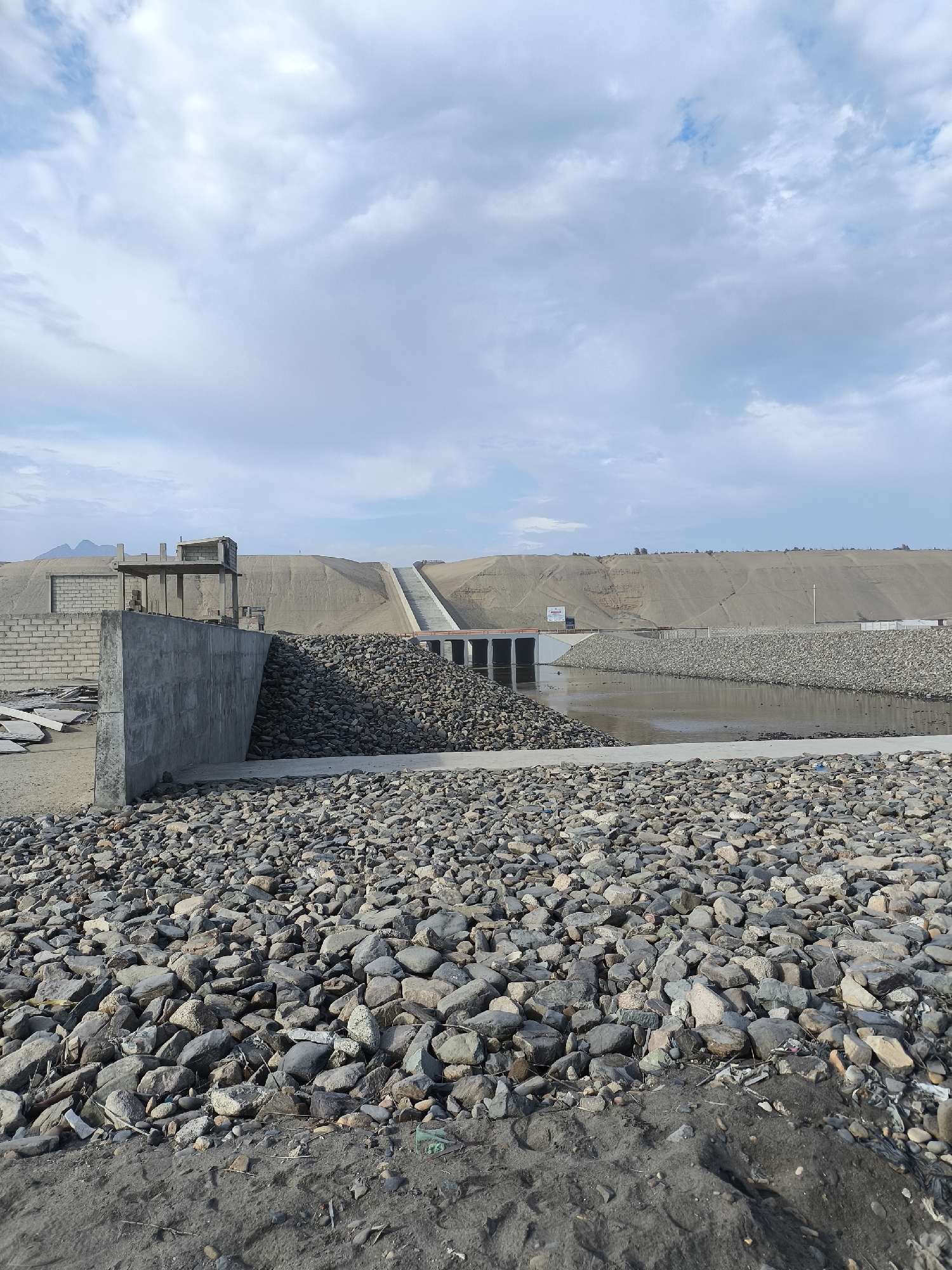 Coastal concrete infrastructure observed under clear skies