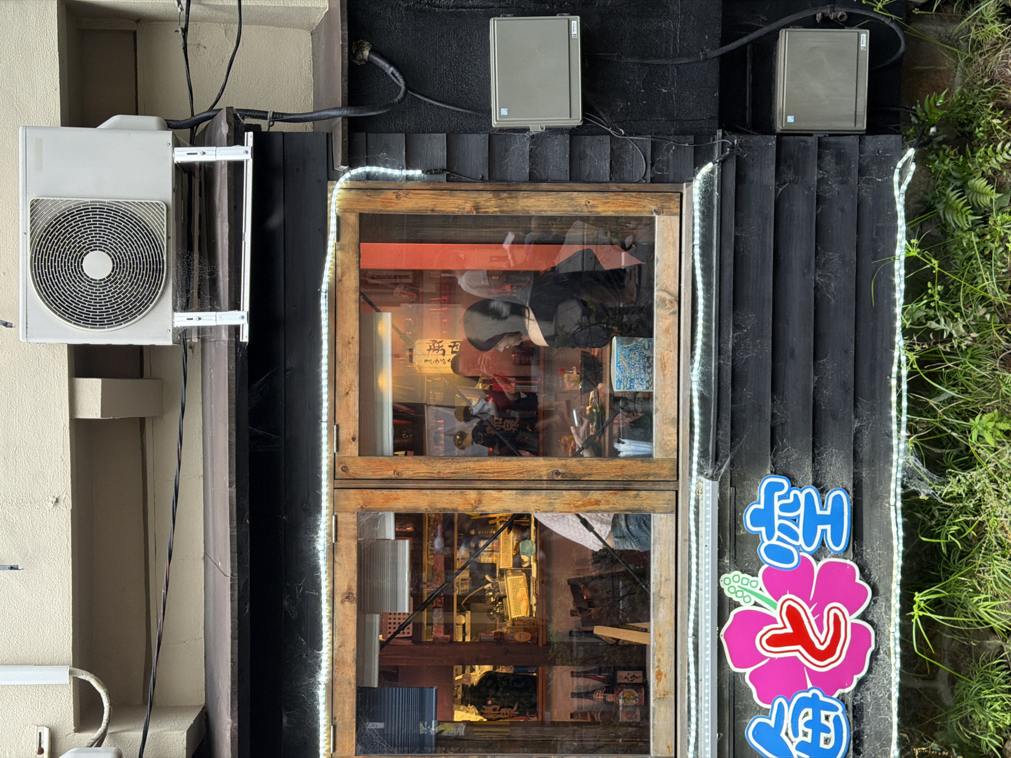 Morning street life captured on Kyoto's Kawaramachi-dori